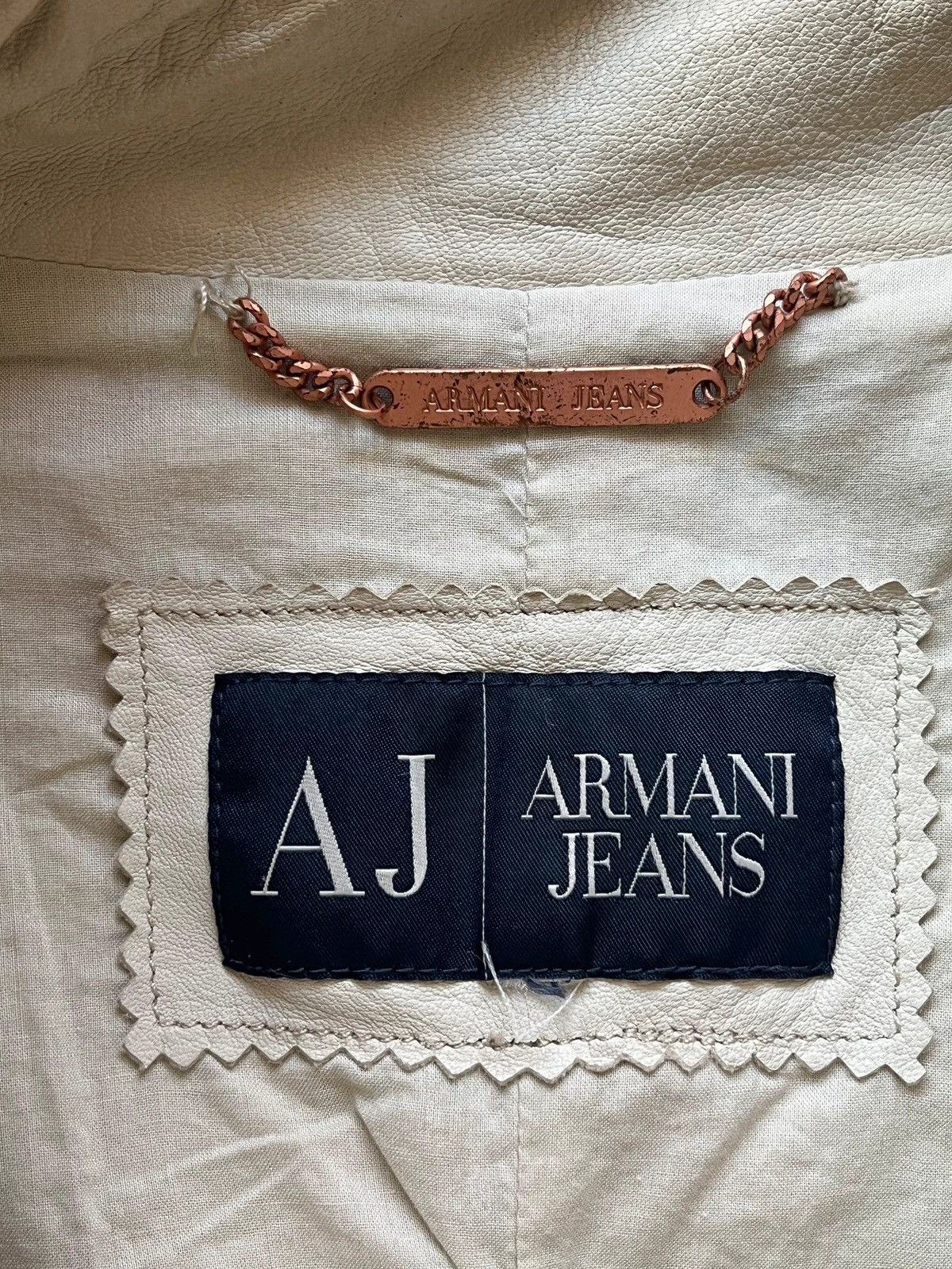 Armani Armani Jeans Leather Jacket Sz L Measured Size L / US 10 / IT 46 - 2 Thumbnail