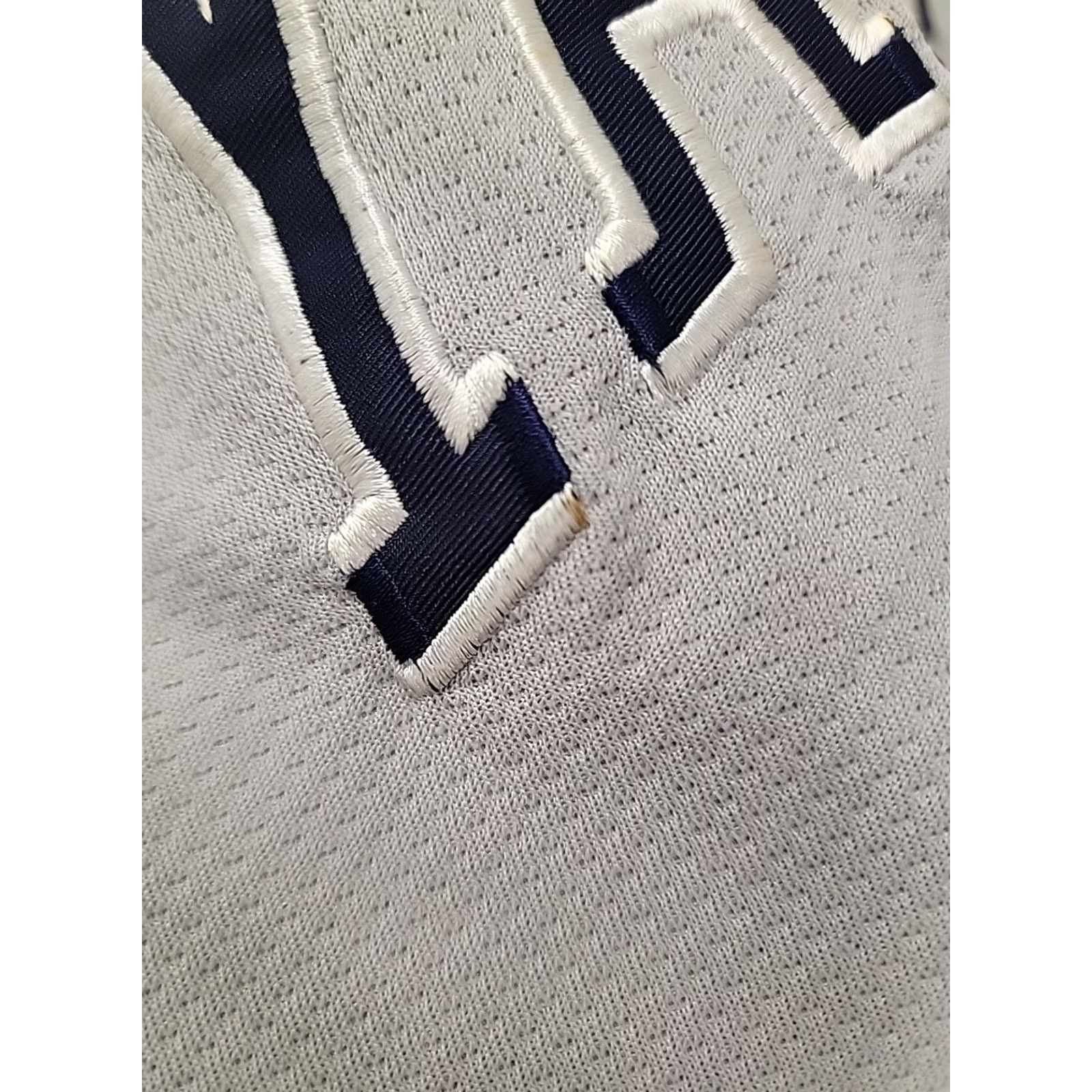 Starter VINTAGE New York Yankees MLB Gray Starter Baseball Jersey XL Williams 90s Mens Jersey Size US XL / EU 56 / 4 - 2 Thumbnail