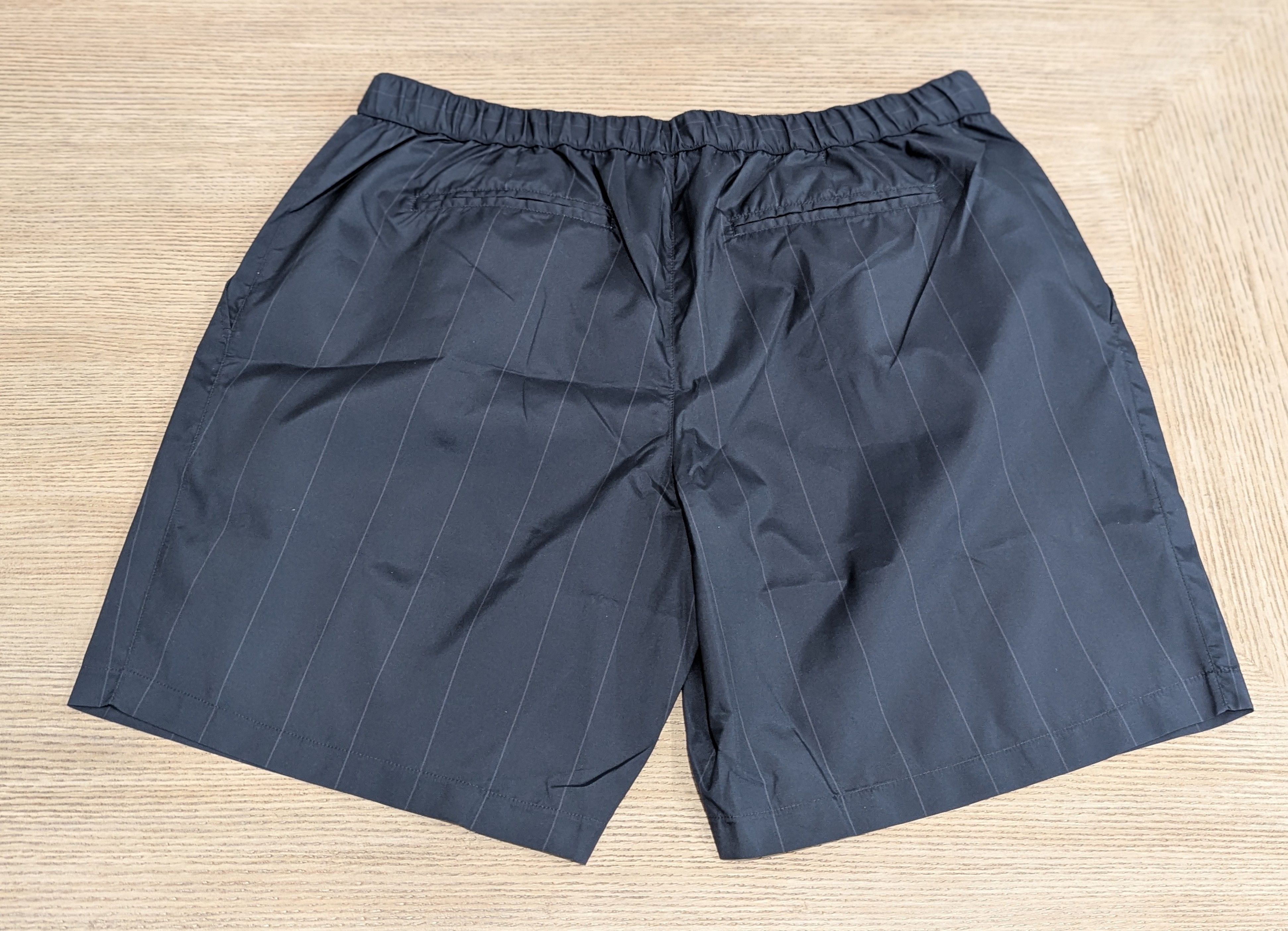 Brunello Cucinelli Brunello Cucinelli Pinstripe Pleated Shorts Navy 2XL Size US 38 / EU 54 - 4 Thumbnail