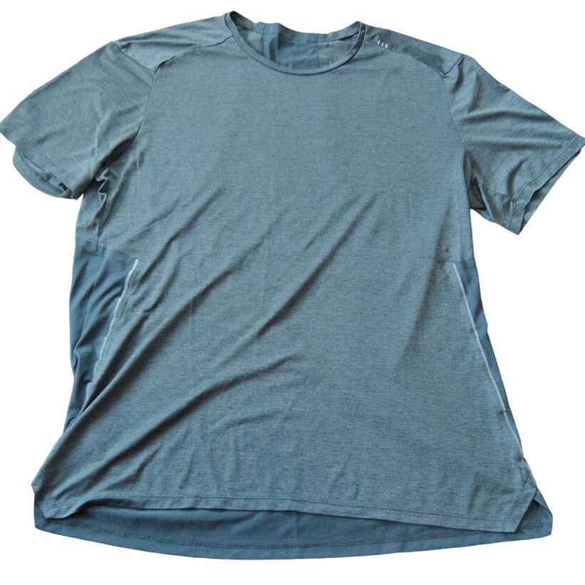 Lululemon Lululemon Gray & Black Two-tone Short Sleeve Shirt Size US M / EU 48-50 / 2 - 1 Thumbnail
