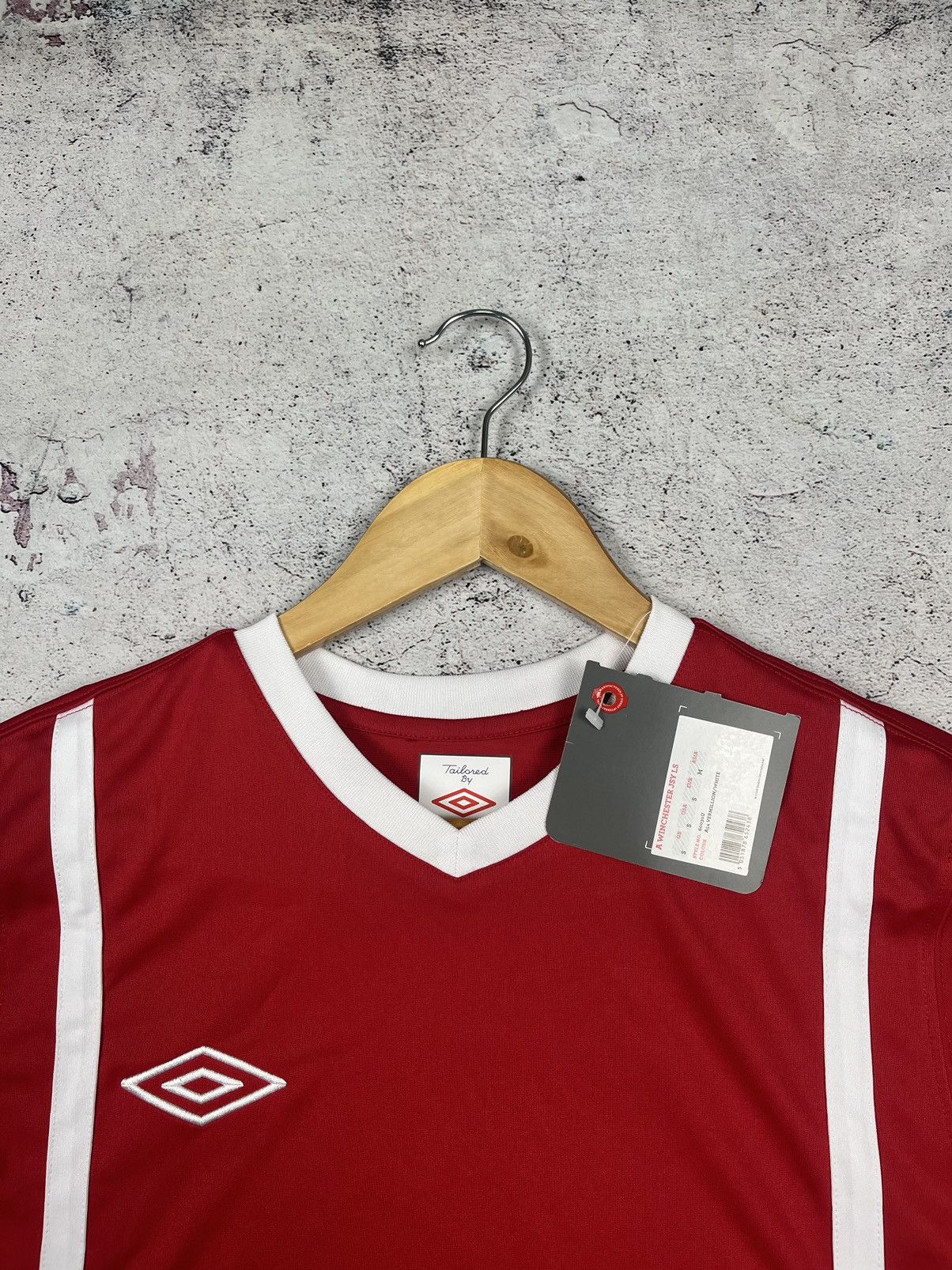 Umbro UMBRO VINTAGE LONG SLEEVE SOCCER JERSEY FOOTBALL SHIRT NEW Size US S / EU 44-46 / 1 - 2 Thumbnail