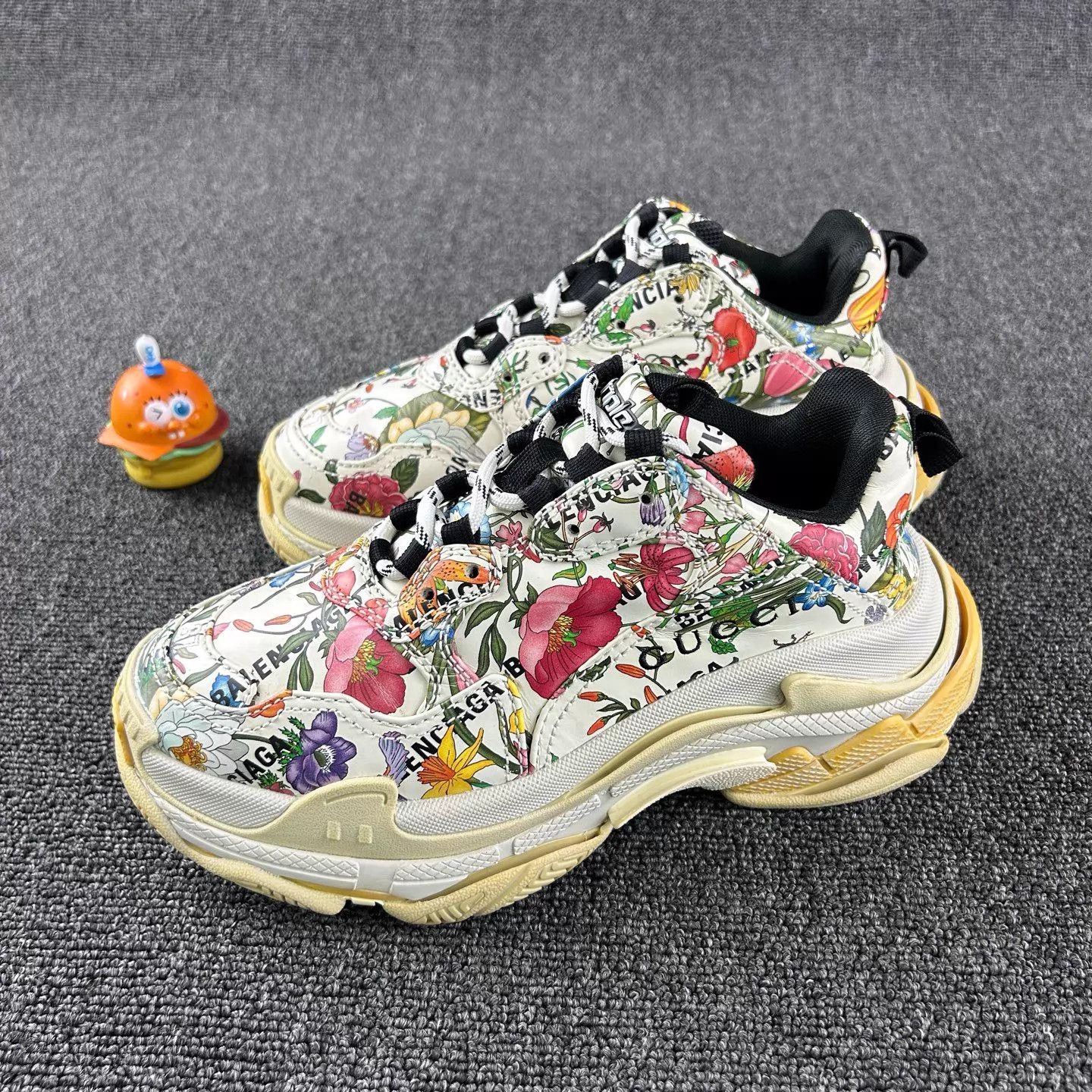 Gucci Gucci x Balenciaga Triple S Floral Collab Dad Shoe EUR 37 Size US 6.5 / IT 36.5 - 1 Thumbnail