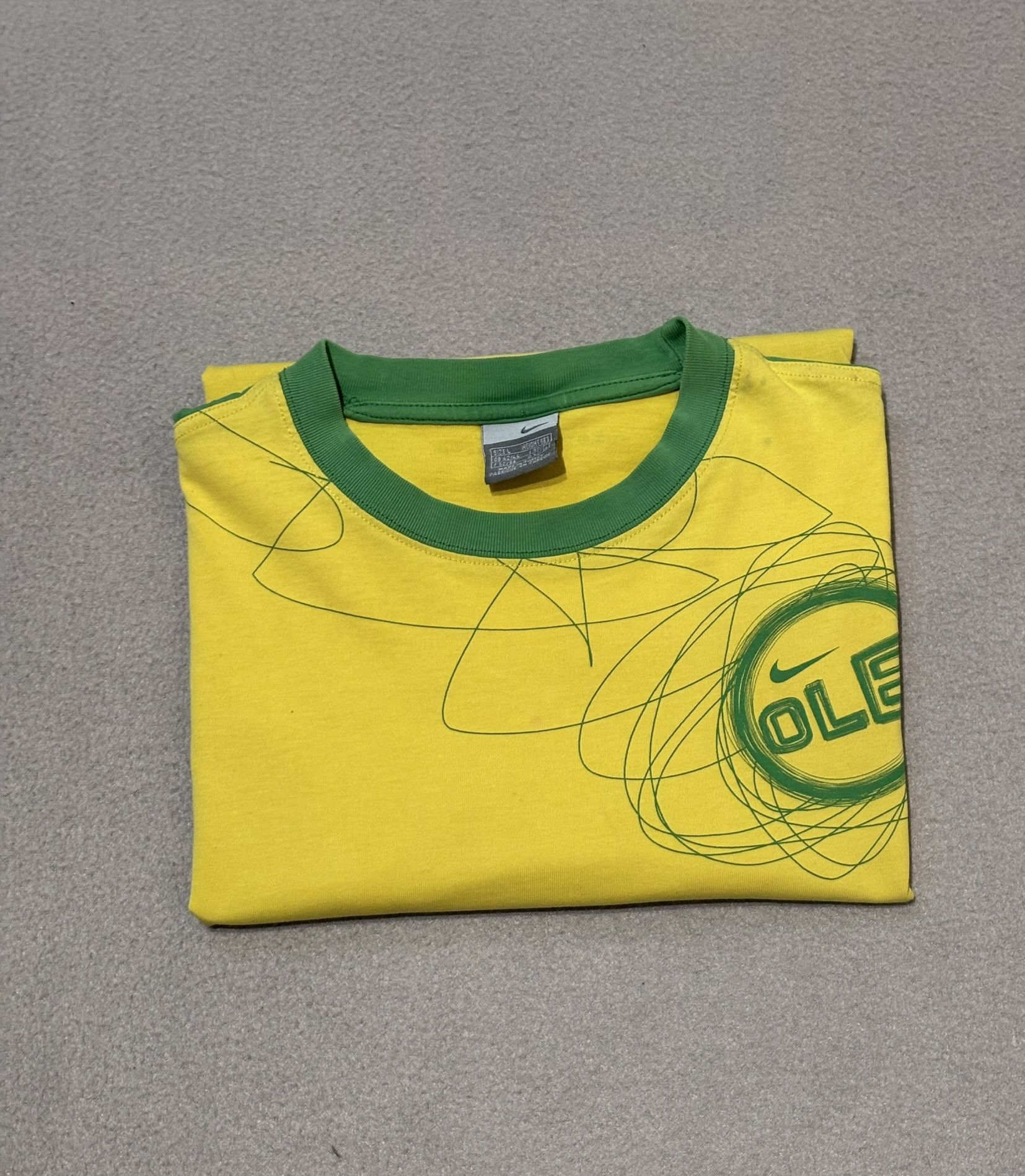 Nike Brazil Ole Nike Tank Top Size S Size US S / EU 44-46 / 1 - 22 Thumbnail