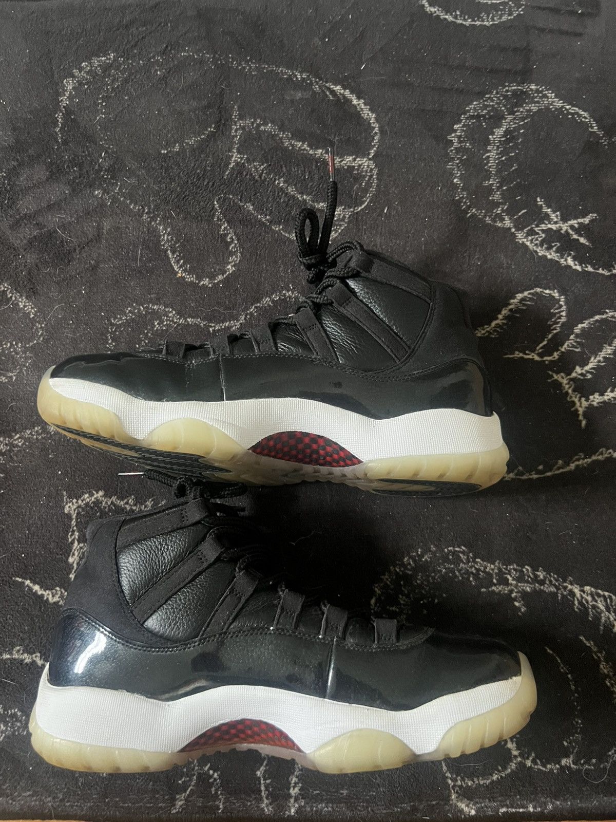 Jordan Brand × Nike Jordan 11s 72-10 Size US 8.5 / EU 41-42 - 1 Thumbnail