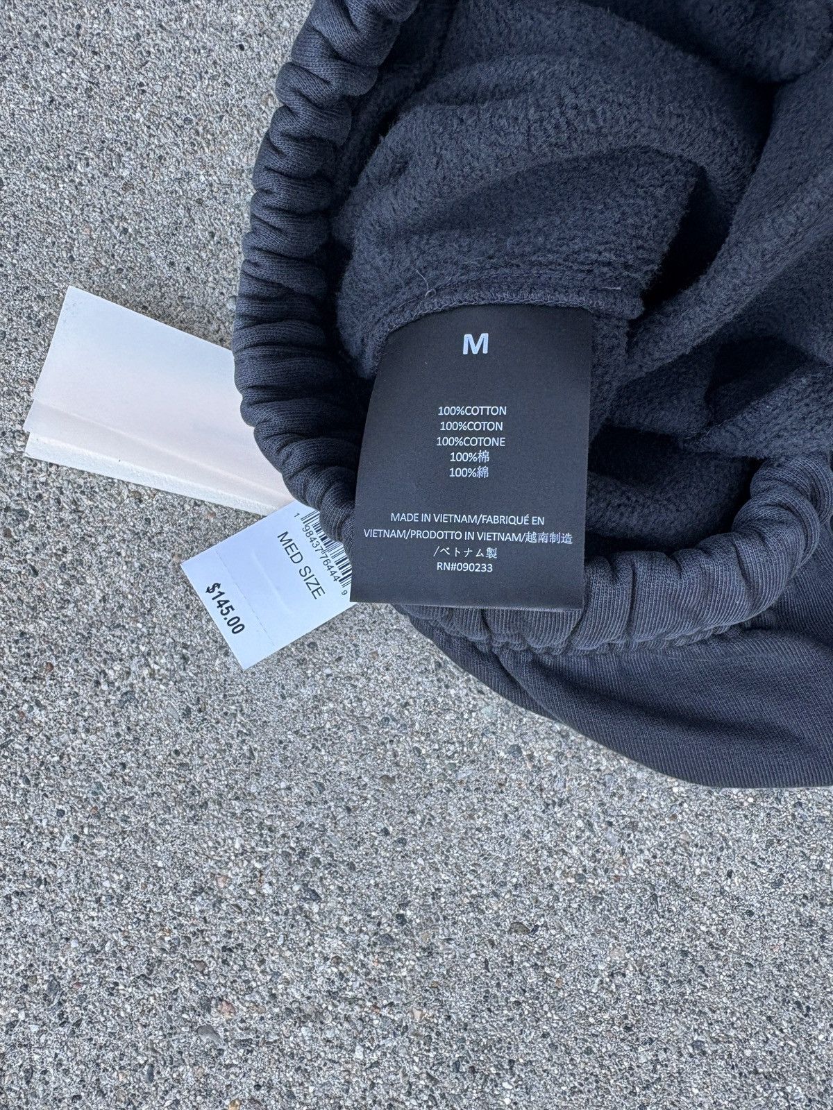 Fear of God Black Fear of God Essentials Fleece Flare Sweatpants Sz. M Size US 34 / EU 50 - 6 Thumbnail
