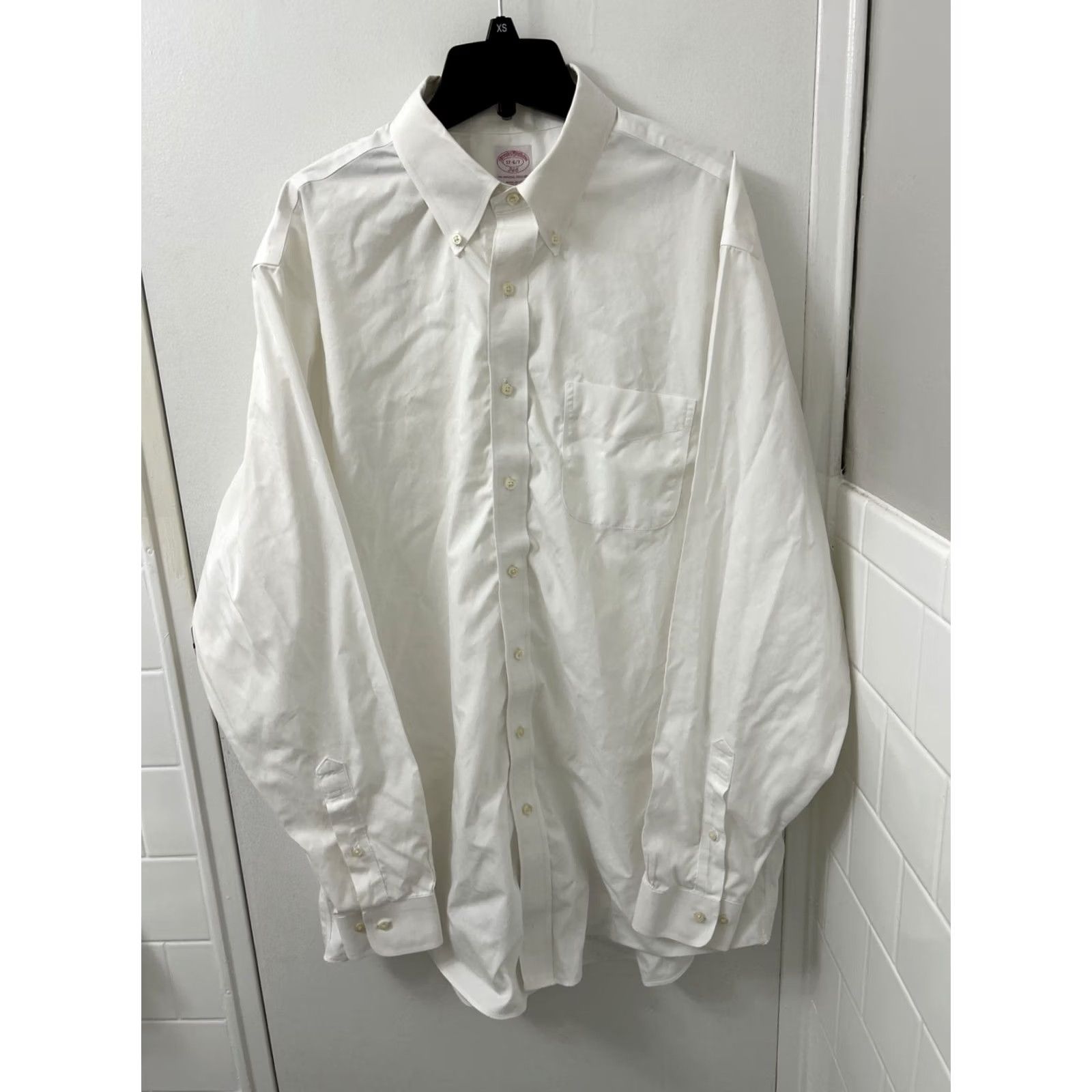 Brooks Brothers Brooks Brothers Original Polo Shirt Mens 17 White Non Iron Button Up L/S Shirt Dress Shirt Regular 100% Cotton Size US XL / EU 56 / 4 - 2 Thumbnail