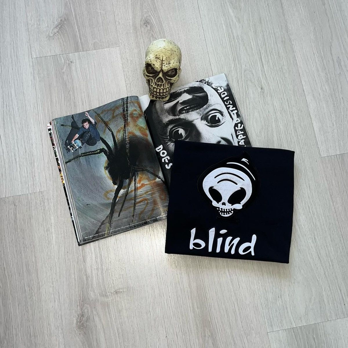 Blind Skateboards vintage t shirt blind Size US M / EU 48-50 / 2 - 2 Thumbnail