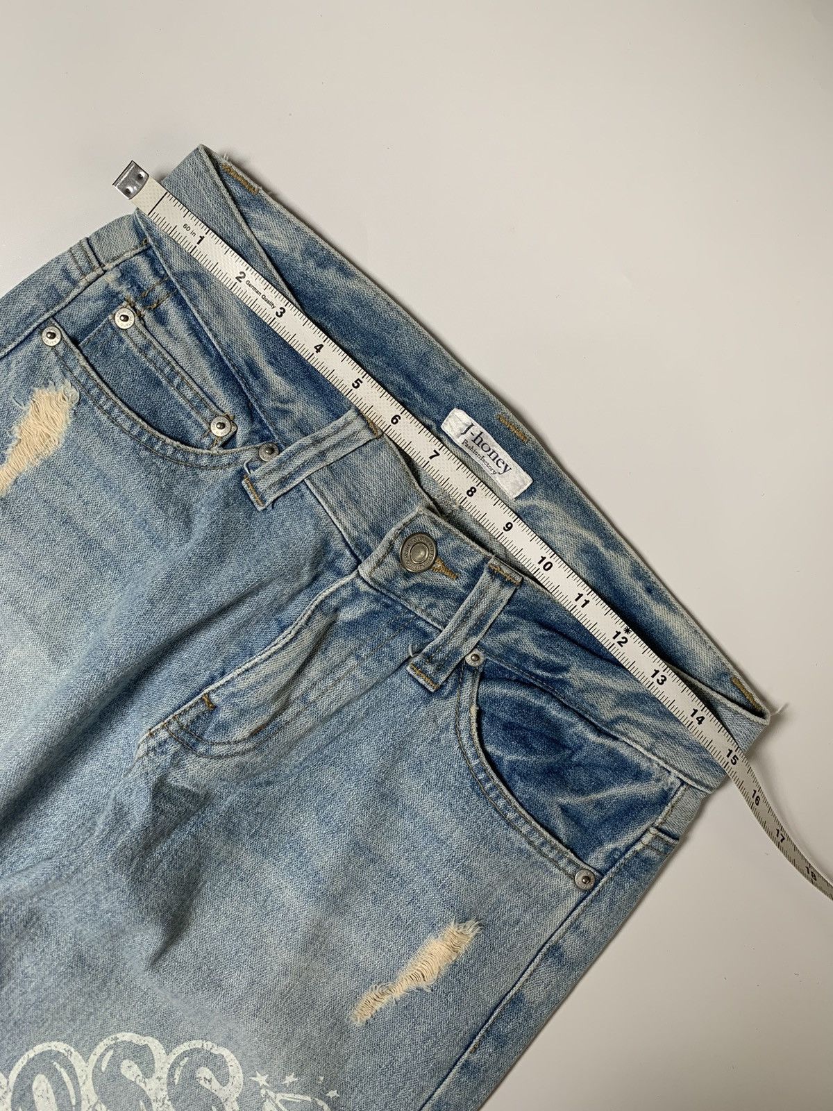Japanese Brand × Vintage 00s J-honey cross star distressed denim Size US 31 - 10 Thumbnail