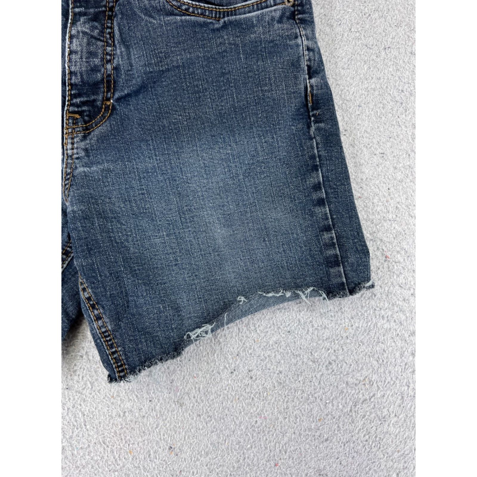 Vintage Urban Star Shorts Women's Denim Blue Dark Wash 30 28x6 Cotton Blend Mid Rise Cut-Off 5-Pocket Stretch Casual Everyday Womens 90s? Size 30" / US 8 / IT 44 - 2 Thumbnail