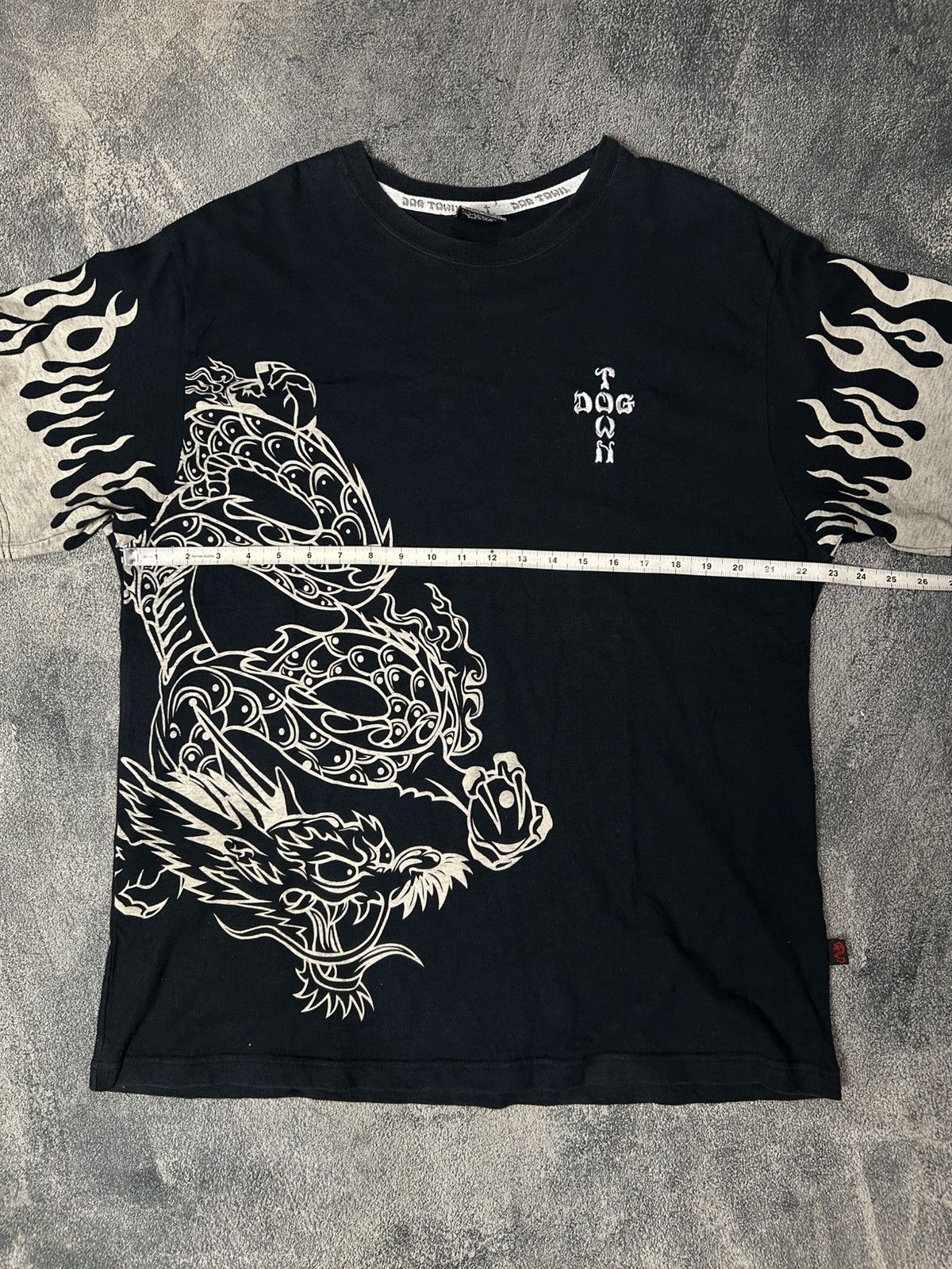 Kamakura DOGTOWN DRAGON TSHIRT Size US XXL / EU 58 / 5 - 10 Thumbnail