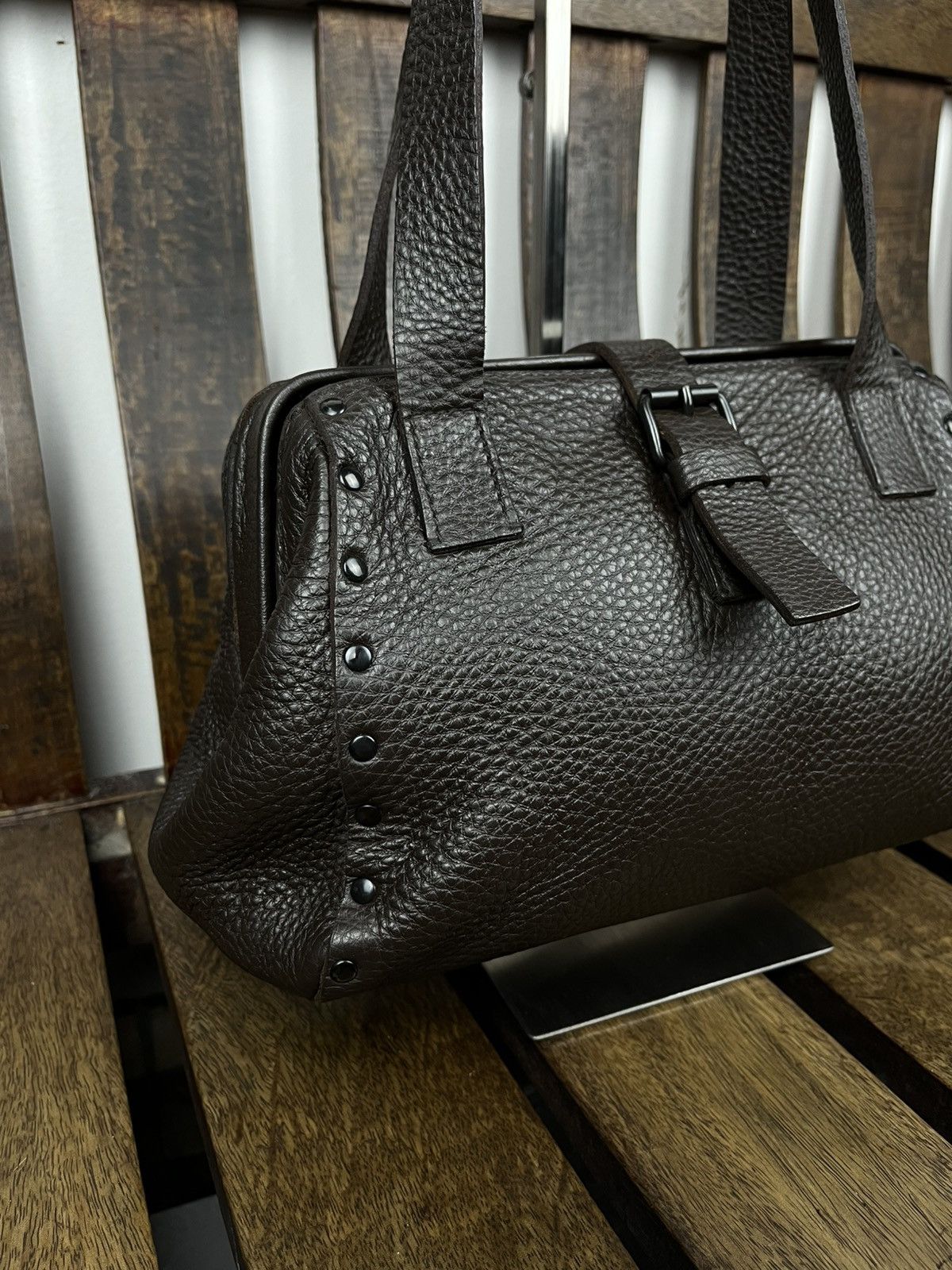 バッグ MIU MIU 90s Archive studs shoulder bag MIU MIU 90s Archive studs shoulder bag