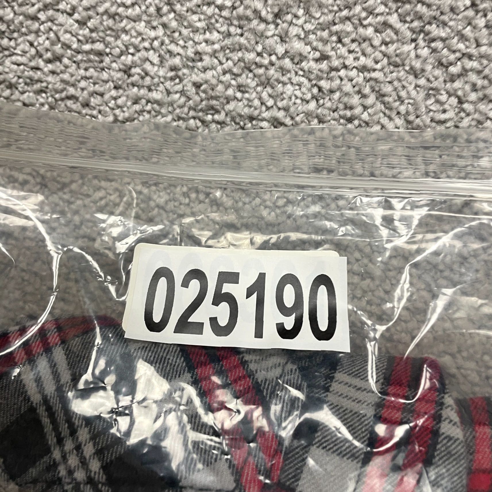 Urban Outfitters Lincoln Outfitters Button-Up Shirt Mens Medium Multicolor Plaid Cotton Flannel Long Sleeve Casual Classic Western Pattern 90s? Size US M / EU 48-50 / 2 - 8 Thumbnail