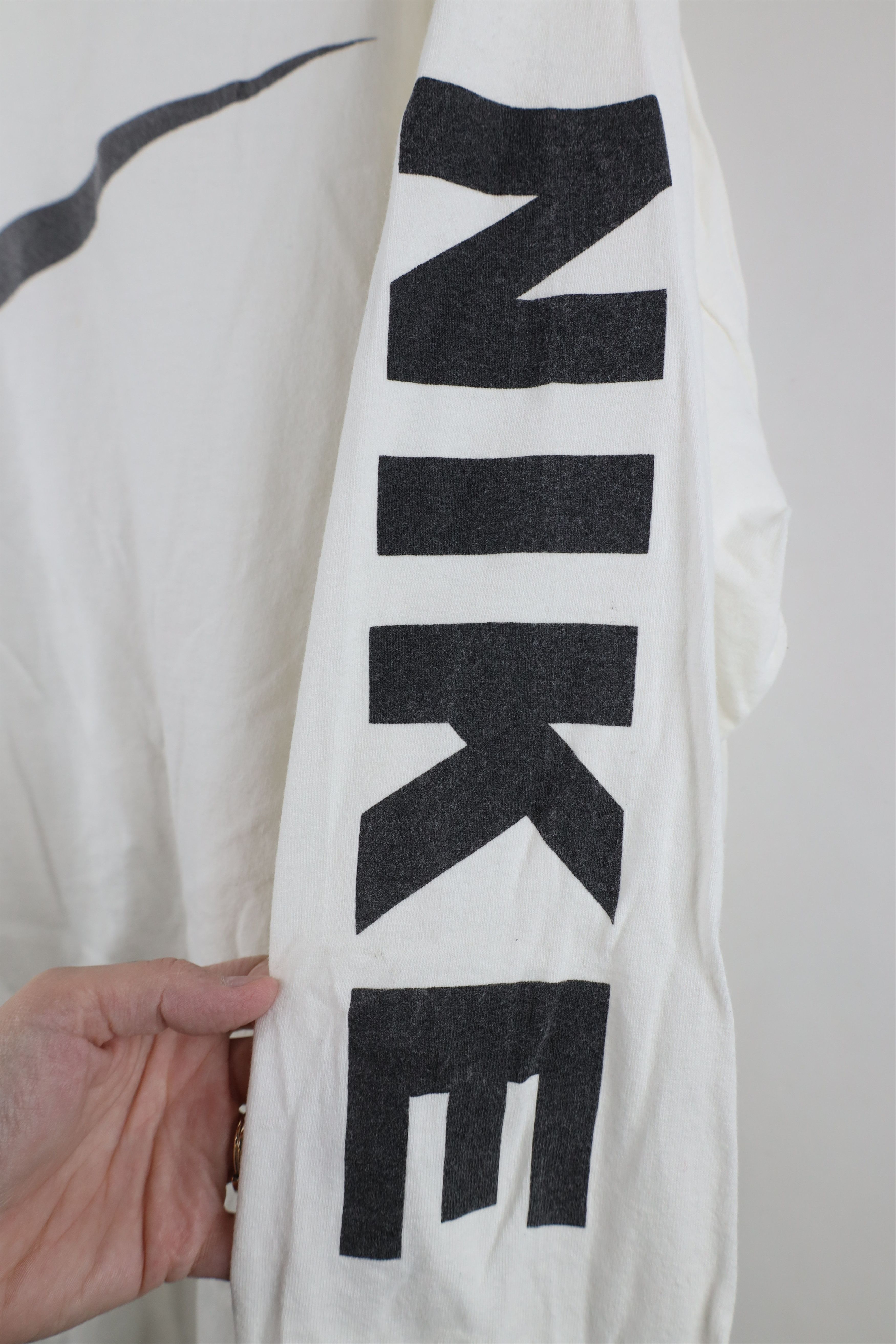 Nike Vintage 90s Nike Big Center Swoosh Long Sleeve T-Shirt USA Size US XXL / EU 58 / 5 - 4 Thumbnail
