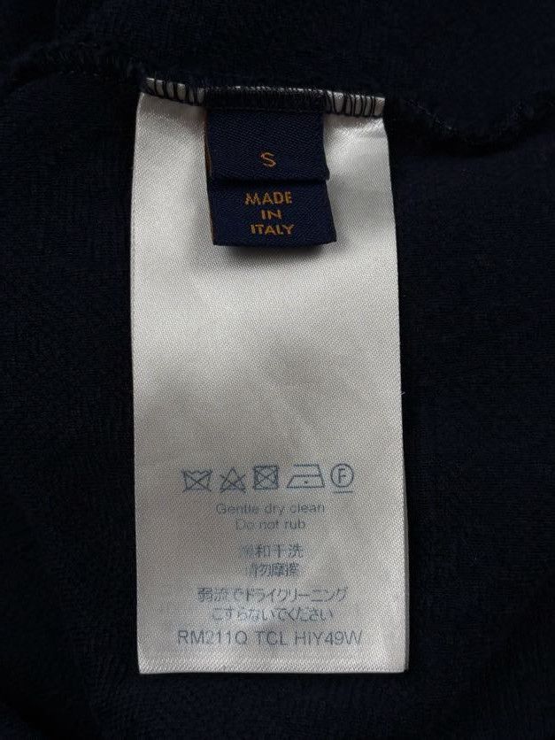 Louis Vuitton S/S 2021 3D Pocket Monogram T-Shirt Size US S / EU 44-46 / 1 - 14 Thumbnail