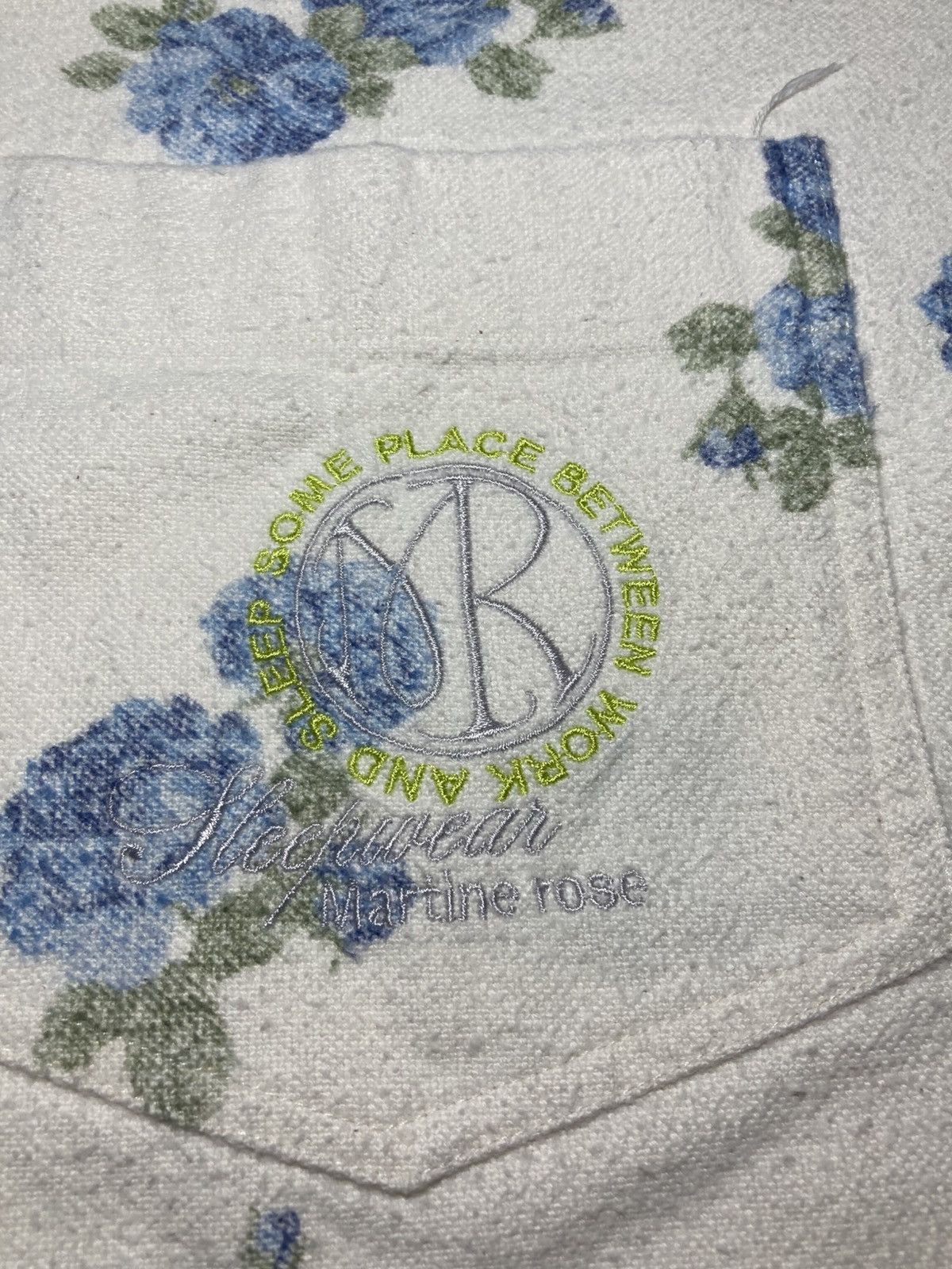 Martine Rose AW22 Martine Rose Floral Flannel Special 2022 Curtain Cloth Size US XL / EU 56 / 4 - 3 Thumbnail