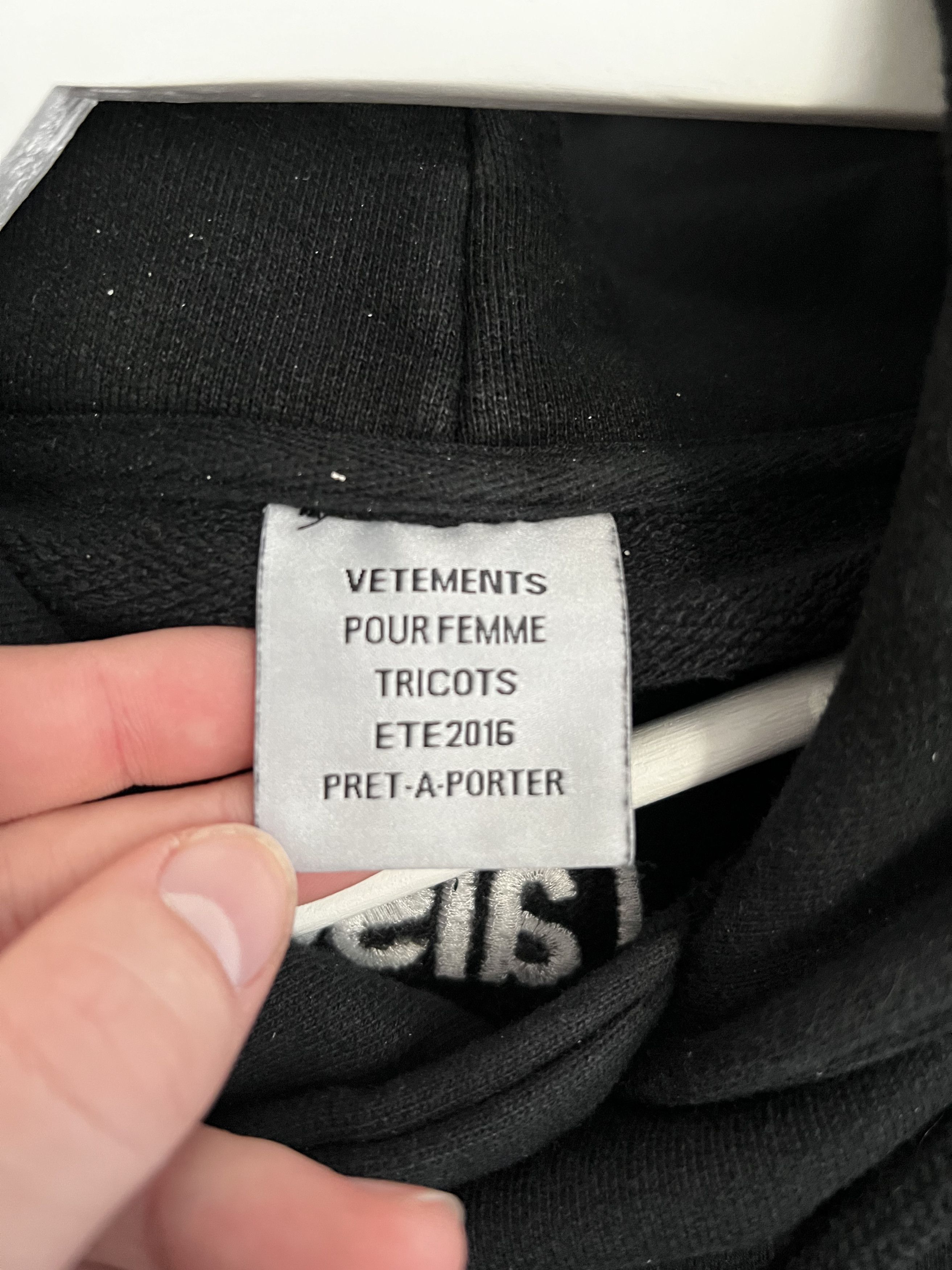 Vetements Vetements 2016 Definition Hoodie Size US M / EU 48-50 / 2 - 3 Thumbnail