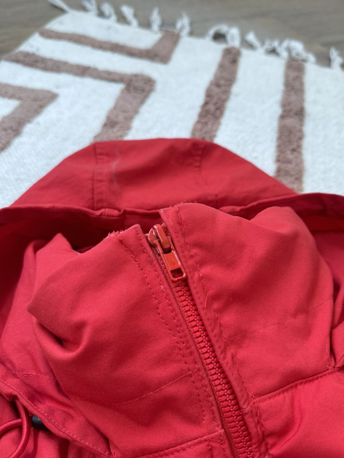 Nike VINTAGE NIKE 2000s WAFFLE STYLE DOWN PUFFER JACKET Size US M / EU 48-50 / 2 - 11 Thumbnail