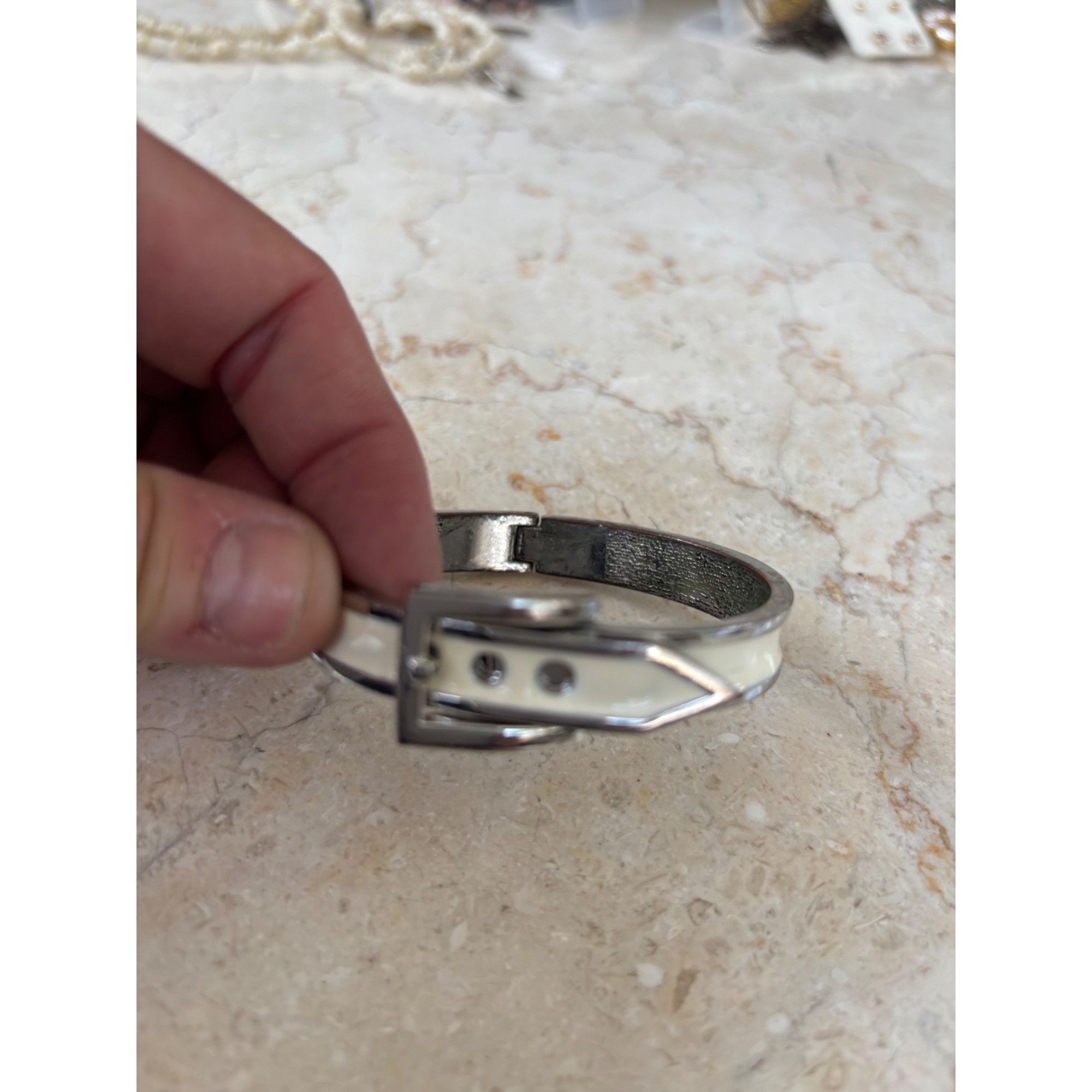 Other Gold-Tone orange & White Enamel Buckle Bangle Bracelets Set Size ONE SIZE - 8 Thumbnail