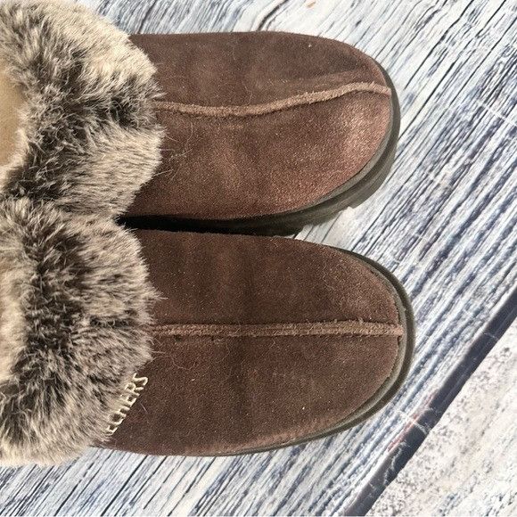SKECHERS Vintage Skechers Women's Brown Suede Faux Fur-Lined Slip-On Size US 7.5 / IT 37.5 - 2 Thumbnail