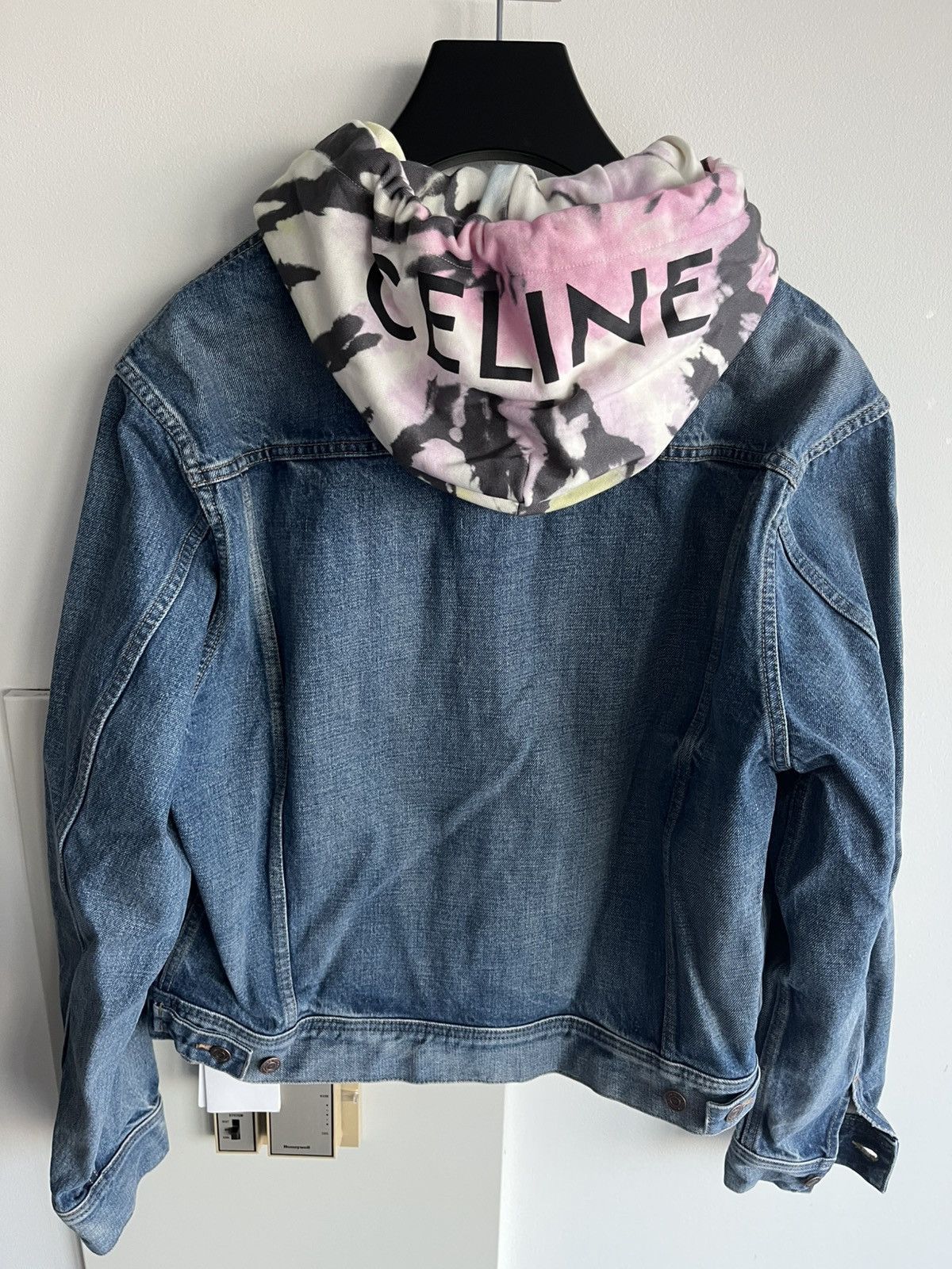Celine × Hedi Slimane Super Runway Brand New Celine Hedi Slimane Denim Logo Jacket Size US L / EU 52-54 / 3 - 2 Thumbnail