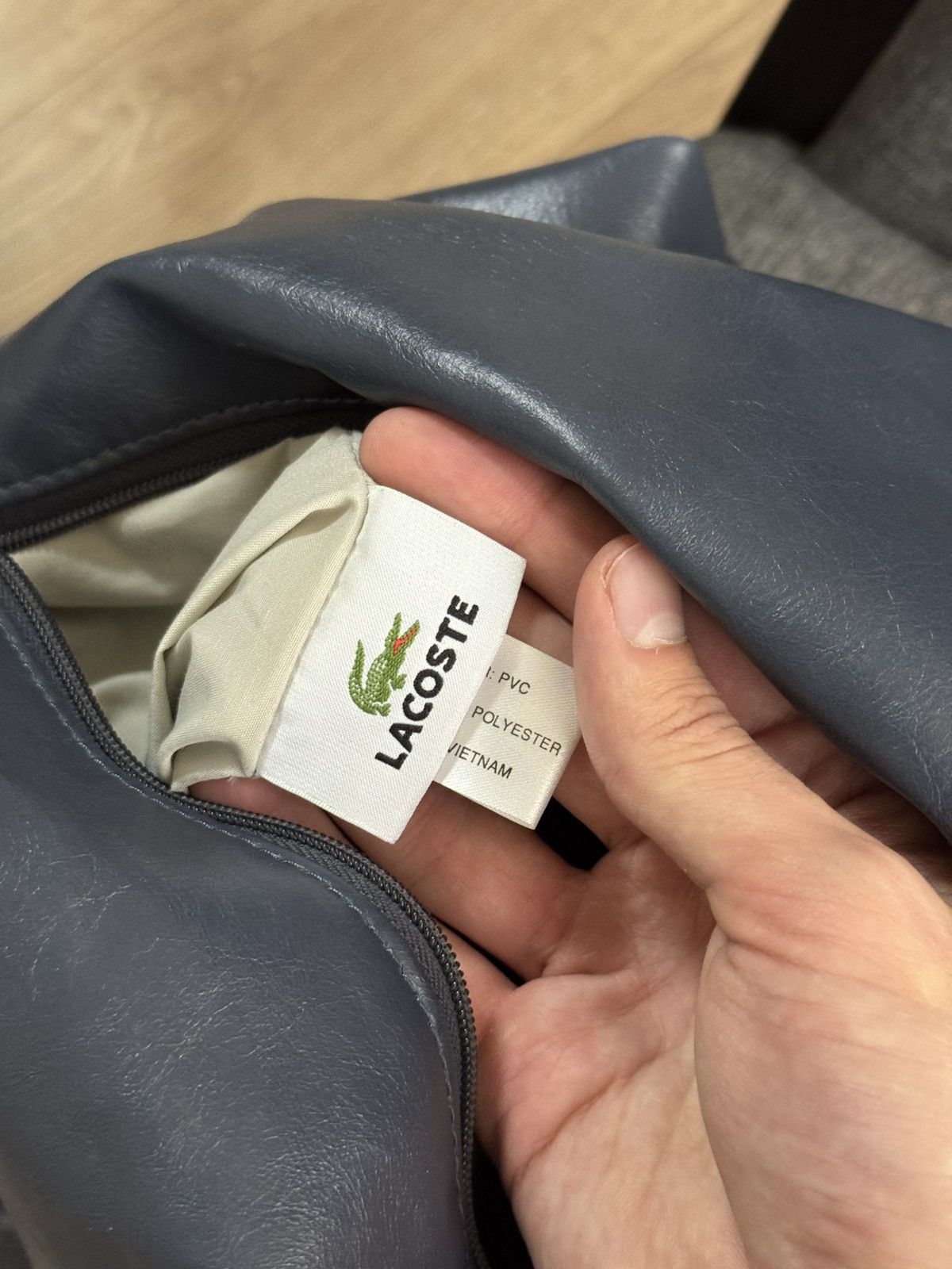 Lacoste Rare Lacoste SAMPLE Big Logo Shoulder Bag Messenger Backpack Size ONE SIZE - 17 Thumbnail