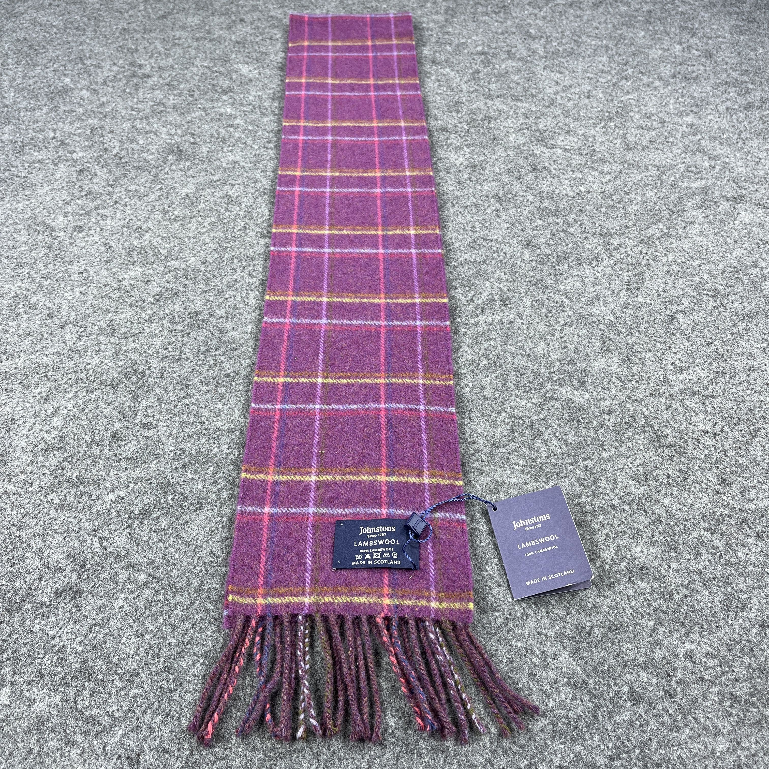 Johnstons Of Elgin Johnstons Of Elgin Scarf / Muffler / Neckwear T1108 Size ONE SIZE - 1 Thumbnail