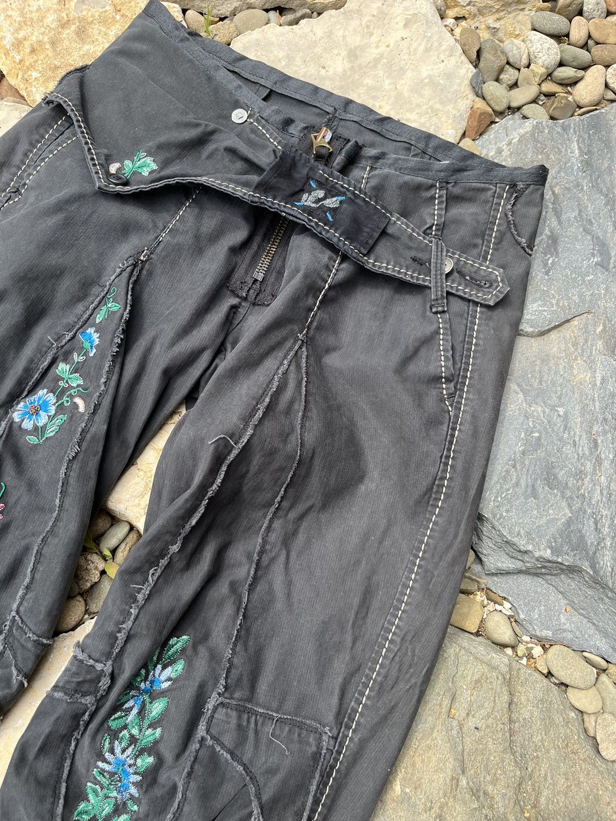 Marithe + Francois Girbaud Vintage Marithe Francois Girbaud floral y2k bondage pants Size 26" / US 2 / IT 38 - 7 Thumbnail