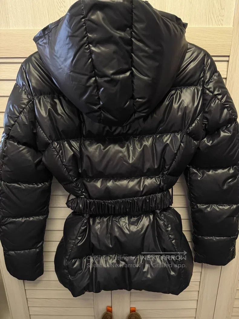 Versace Versace Women's down jackets Size S / US 4 / IT 40 - 2 Thumbnail
