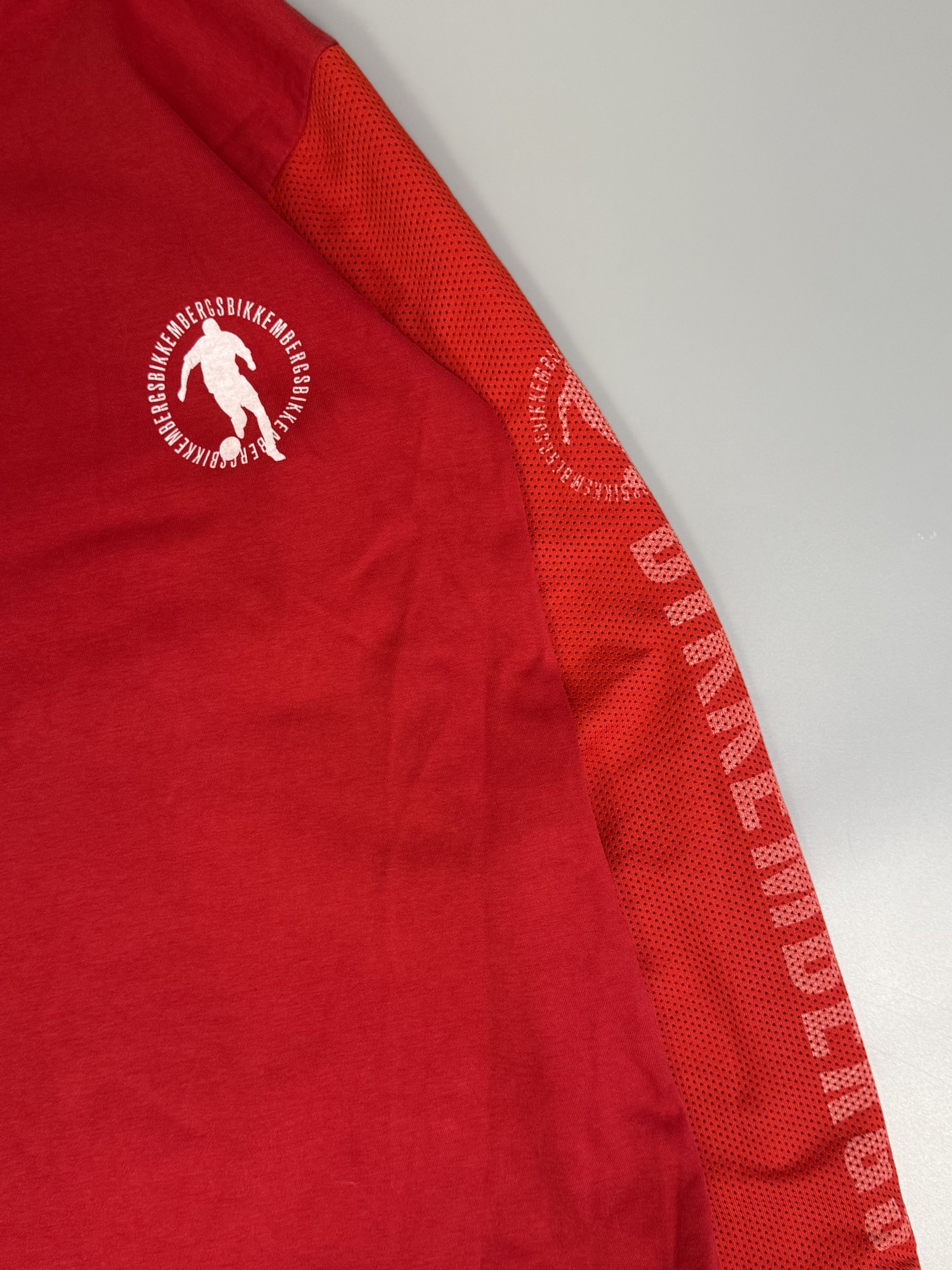 Dirk Bikkembergs DIRK BIKKEMBERGS VINTAGE ASYMMETRIC MESH SLEEVE TOP Size US S / EU 44-46 / 1 - 3 Thumbnail
