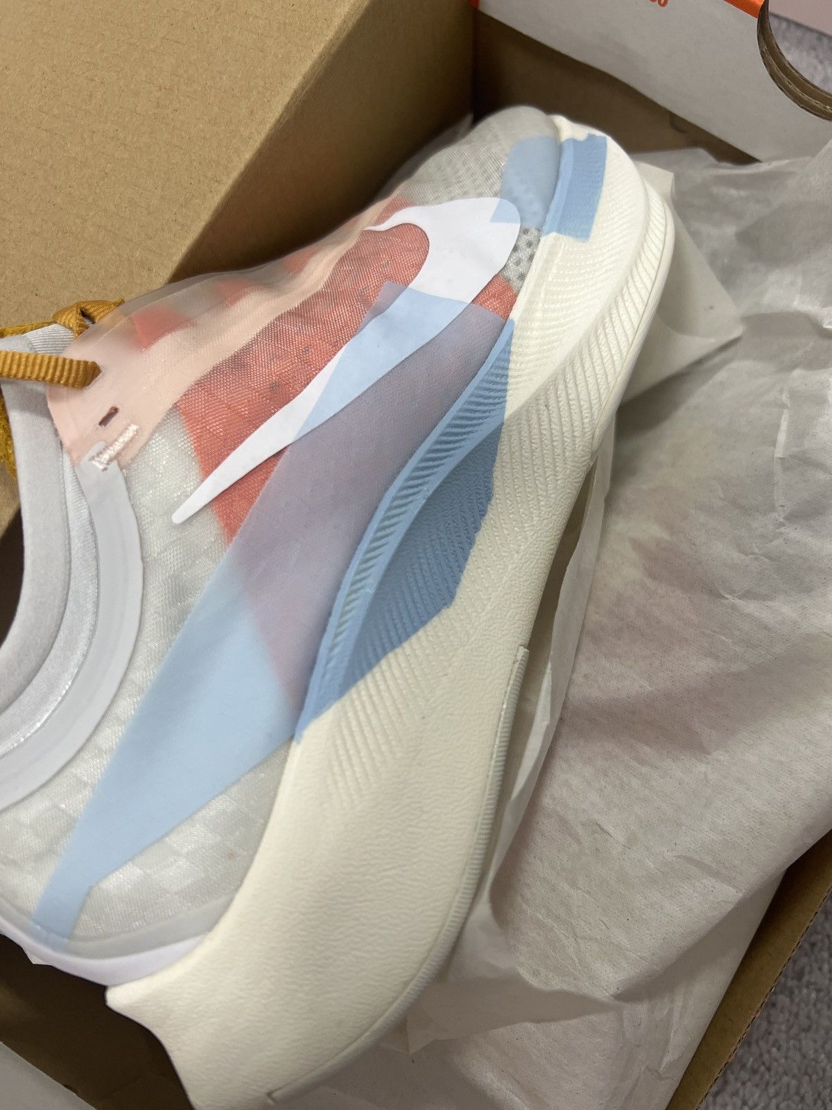 Nike Nike Zoom Fly 3 Photon Dust Size US 5 / IT 35 - 5 Thumbnail