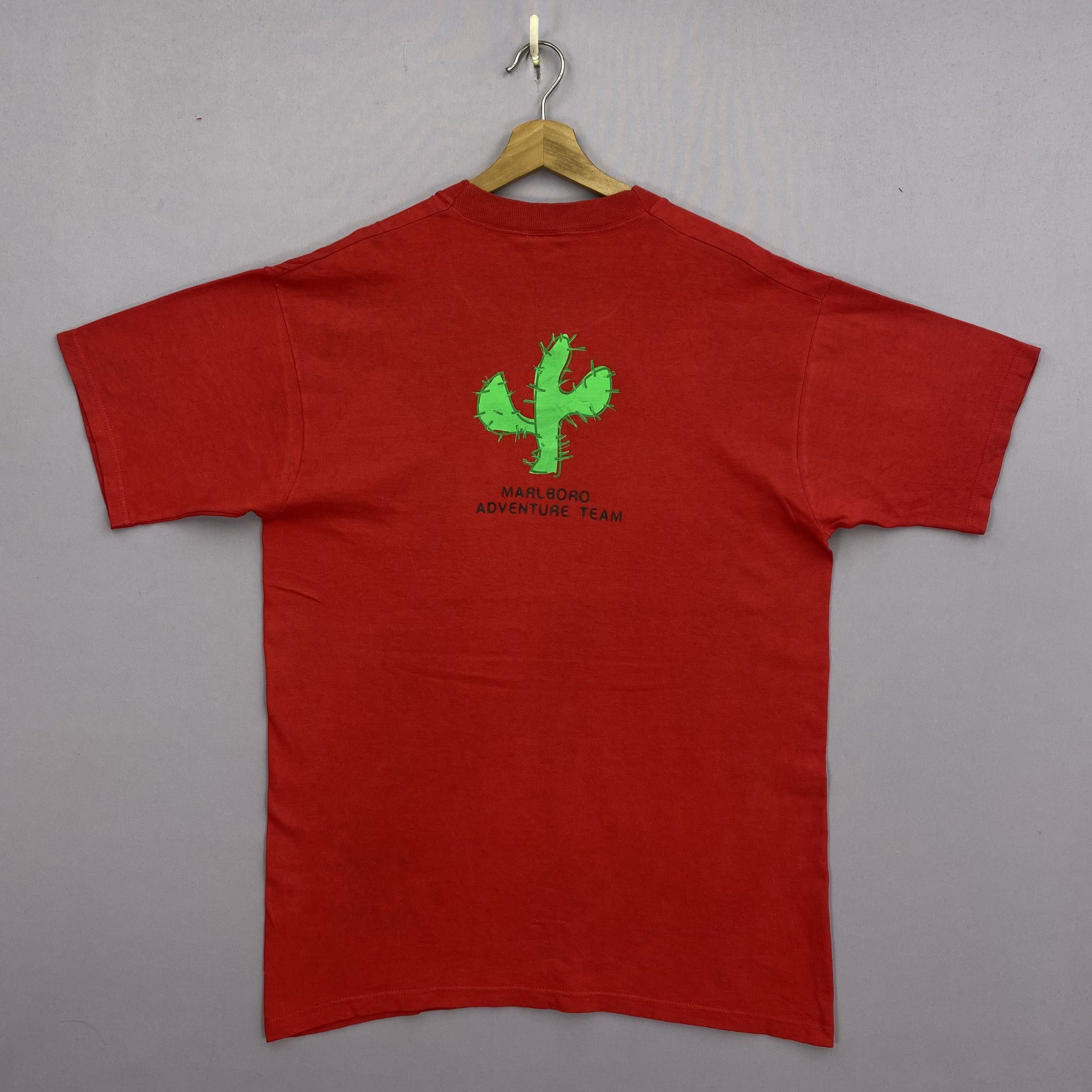 Marlboro Vintage 90s Marlboro T-Shirt Marlboro Adventure Team Tees Size US L / EU 52-54 / 3 - 1 Thumbnail