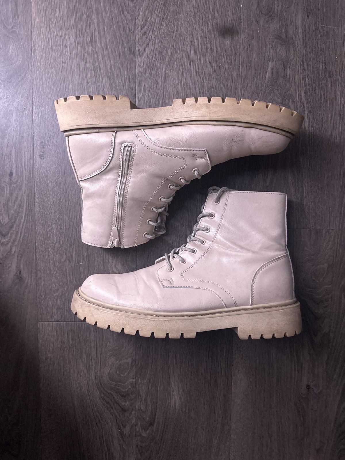 Other Military Beige Boots Size US 12 / EU 45 - 1 Thumbnail