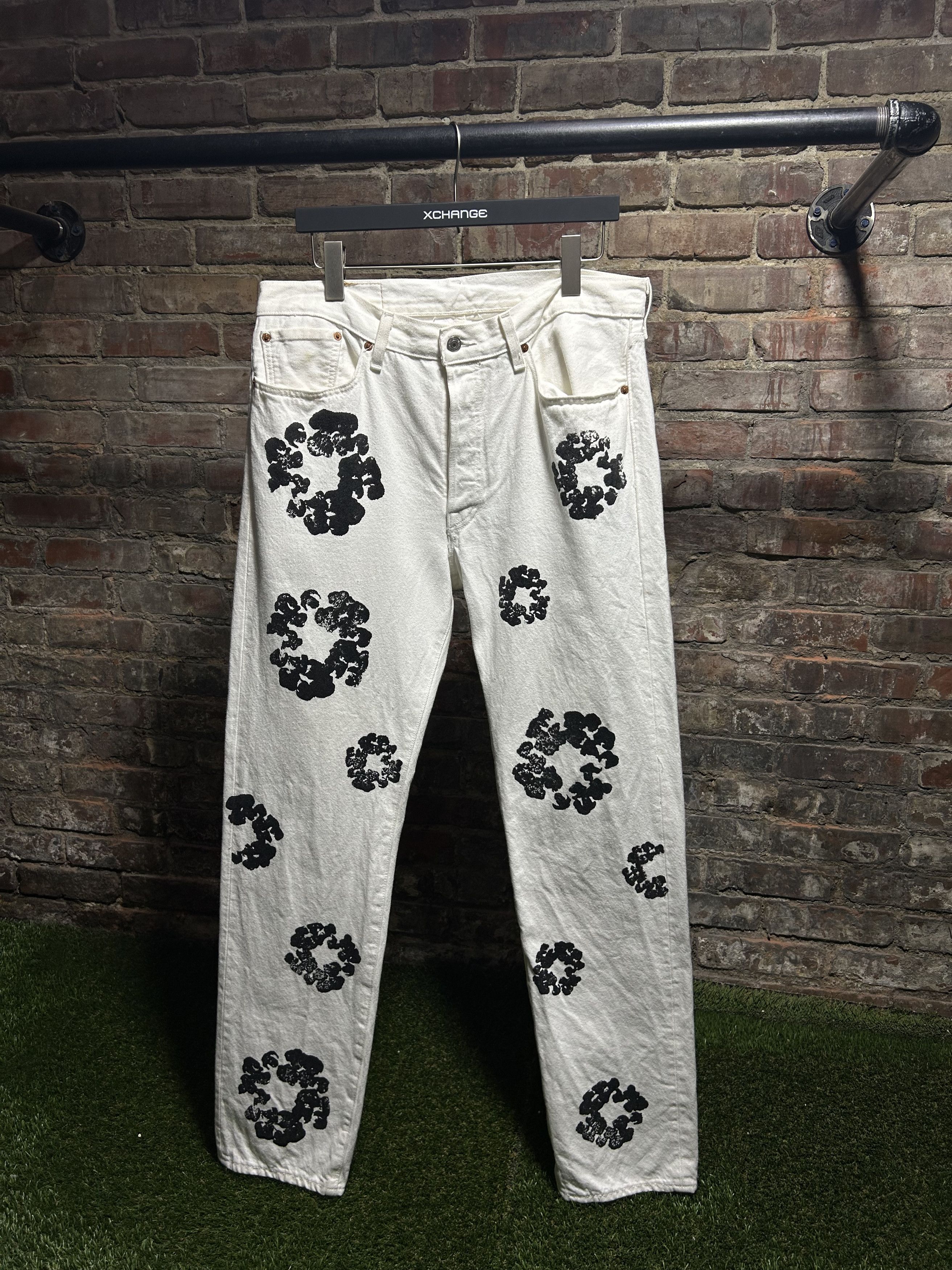 DENIM TEARS × Levi's Denim Tears x Levi's 501 Cotton Wreath Jeans Size US 34 / EU 50 - 1 Thumbnail