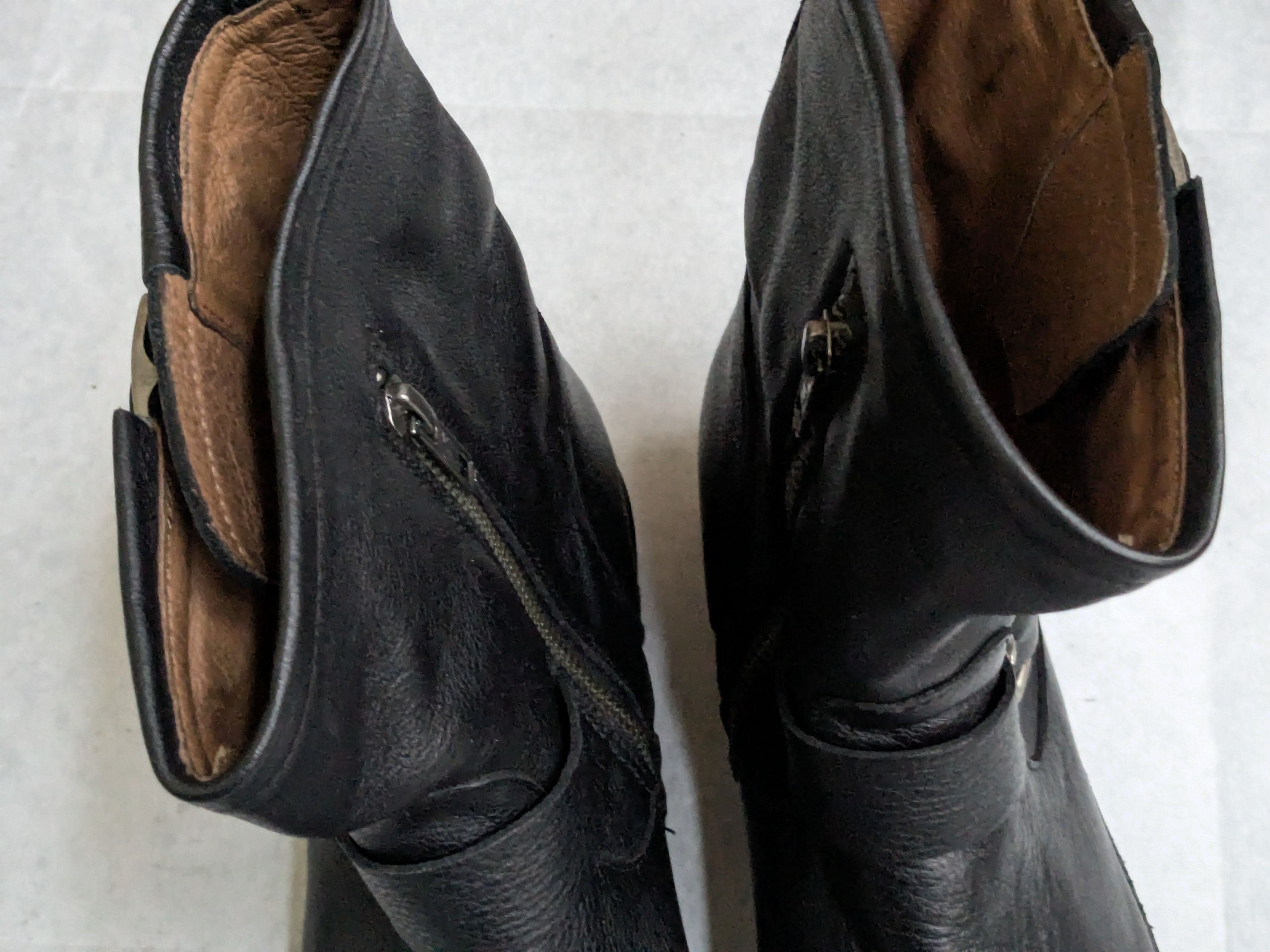Frye Frye Engineer Boots Black Leather 7 Leather Buckle Size US 7 / EU 40 - 2 Thumbnail