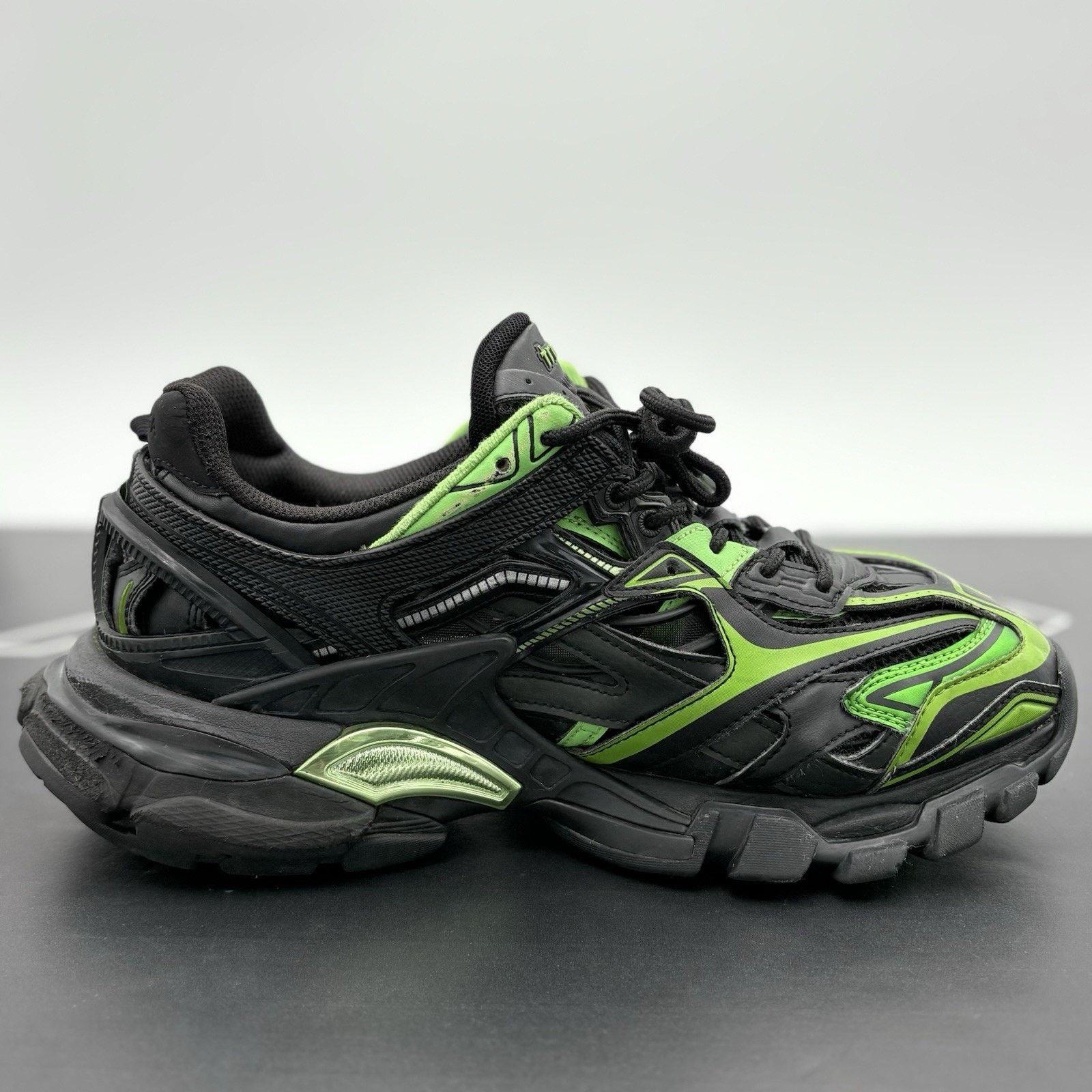 Balenciaga Balenciaga Track 2 Trainer ' Black Green ' | GOOD CONDITION! Size US 8 / EU 41 - 10 Thumbnail