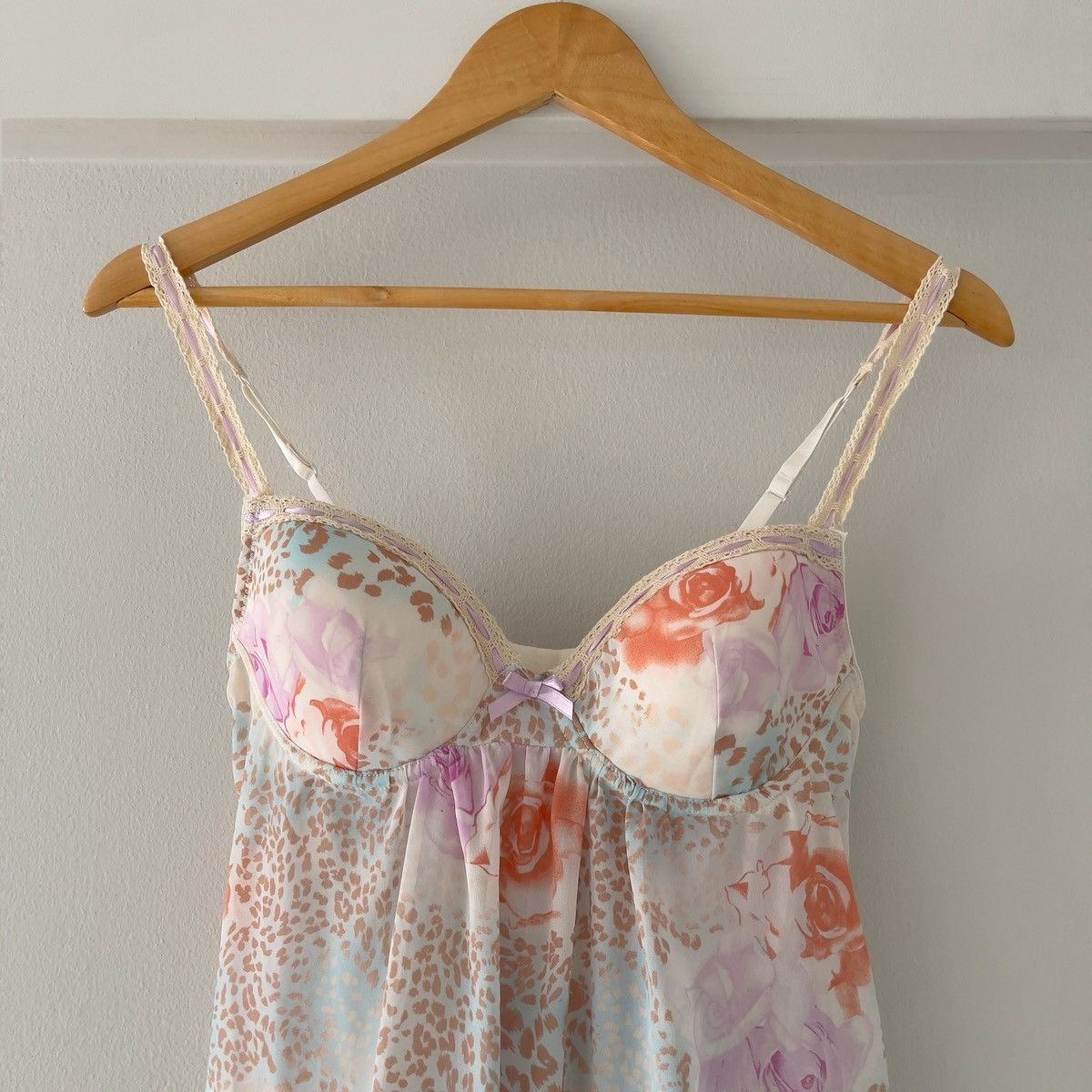 Other Roses & Leopard Chiffon Mini Dress (34B/32C) Size S / US 4 / IT 40 - 6 Thumbnail