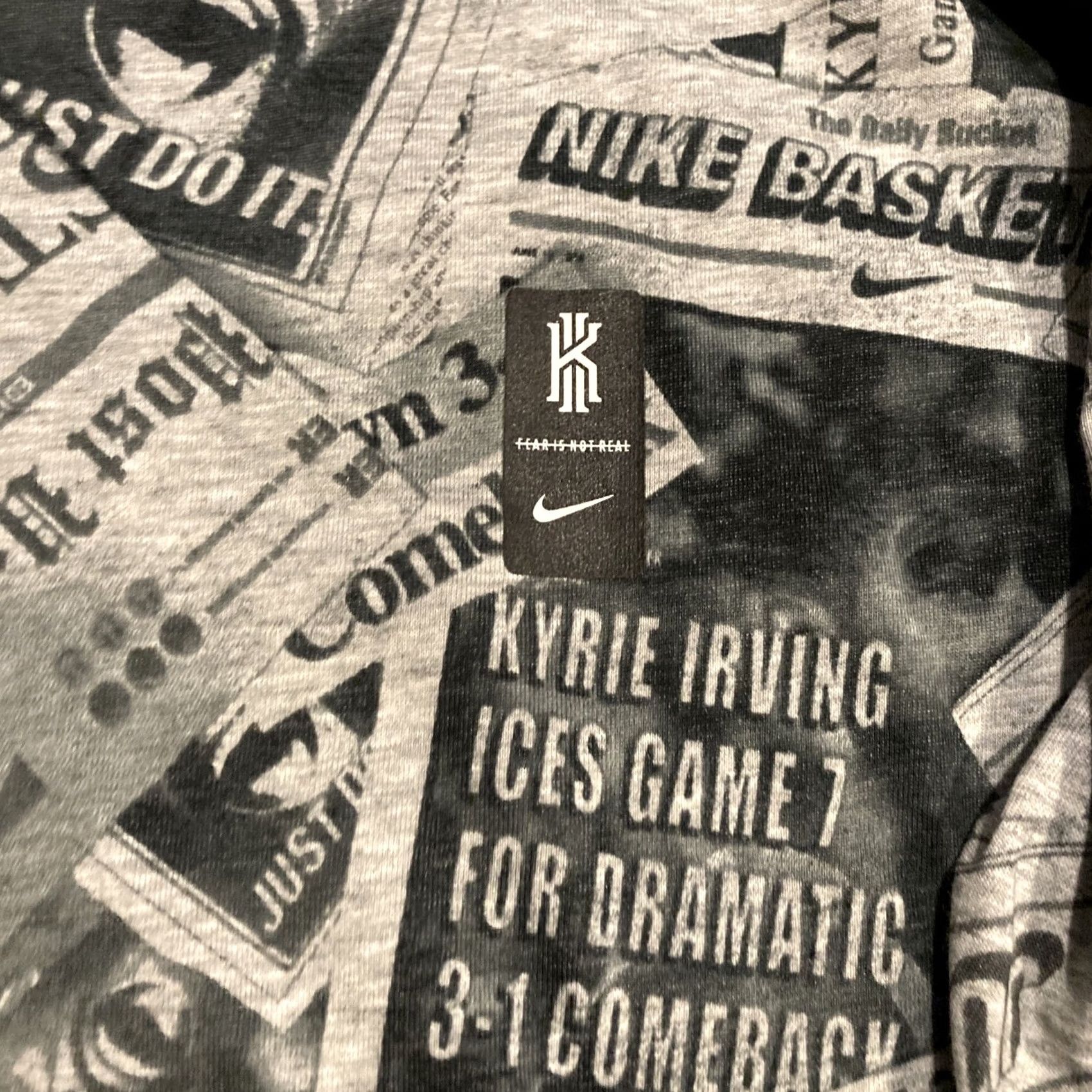 Nike NIKE DRIFIT KYRIE IRVING ALL OVER NEWSPAPER ARTICLE T-SHIRT TEE LARGE Men Size US L / EU 52-54 / 3 - 4 Thumbnail
