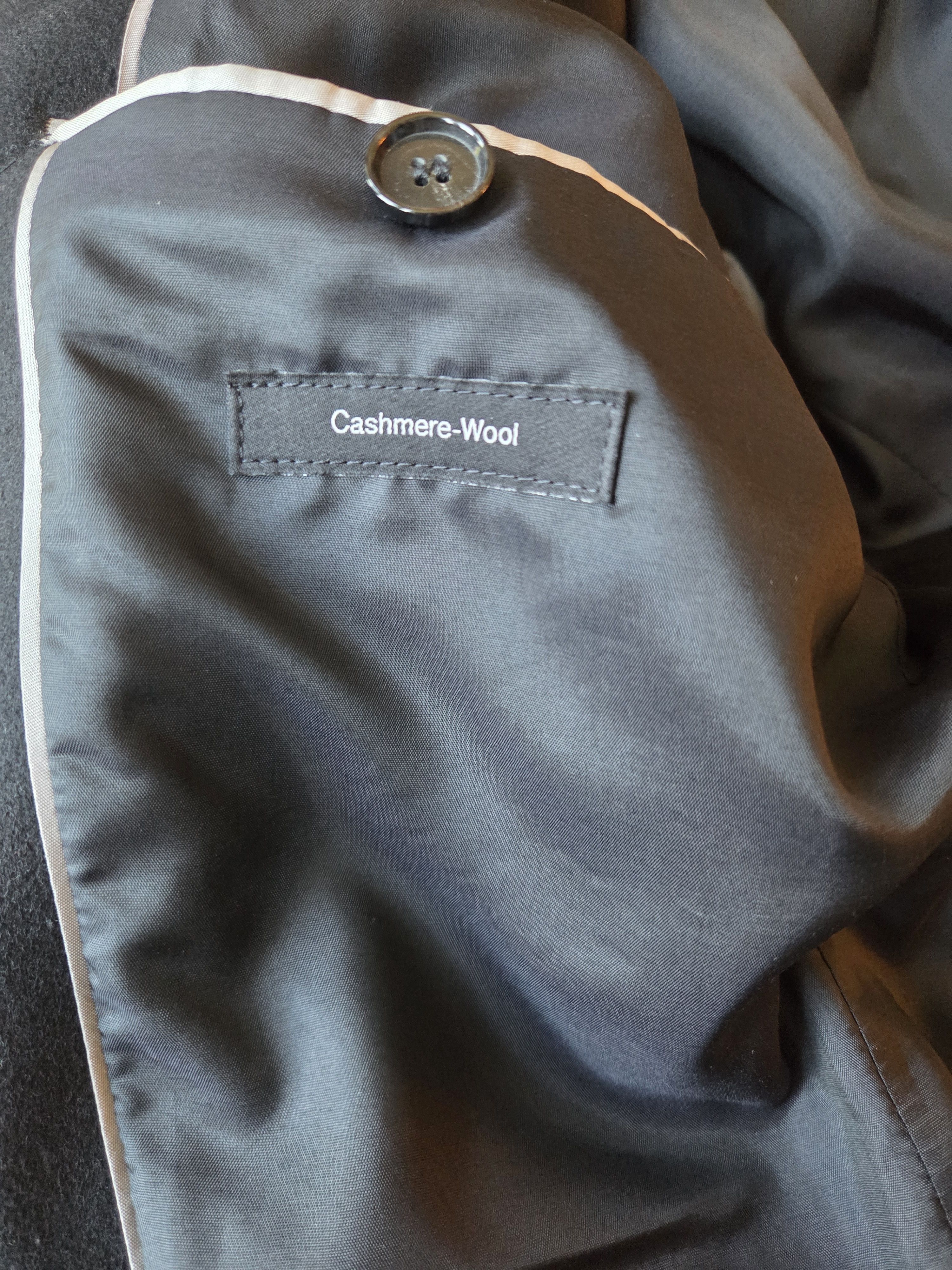 Hugo Boss Hugo Boss Black Wool/Cashmere Overcoat - Size 38R Size US M / EU 48-50 / 2 - 6 Thumbnail