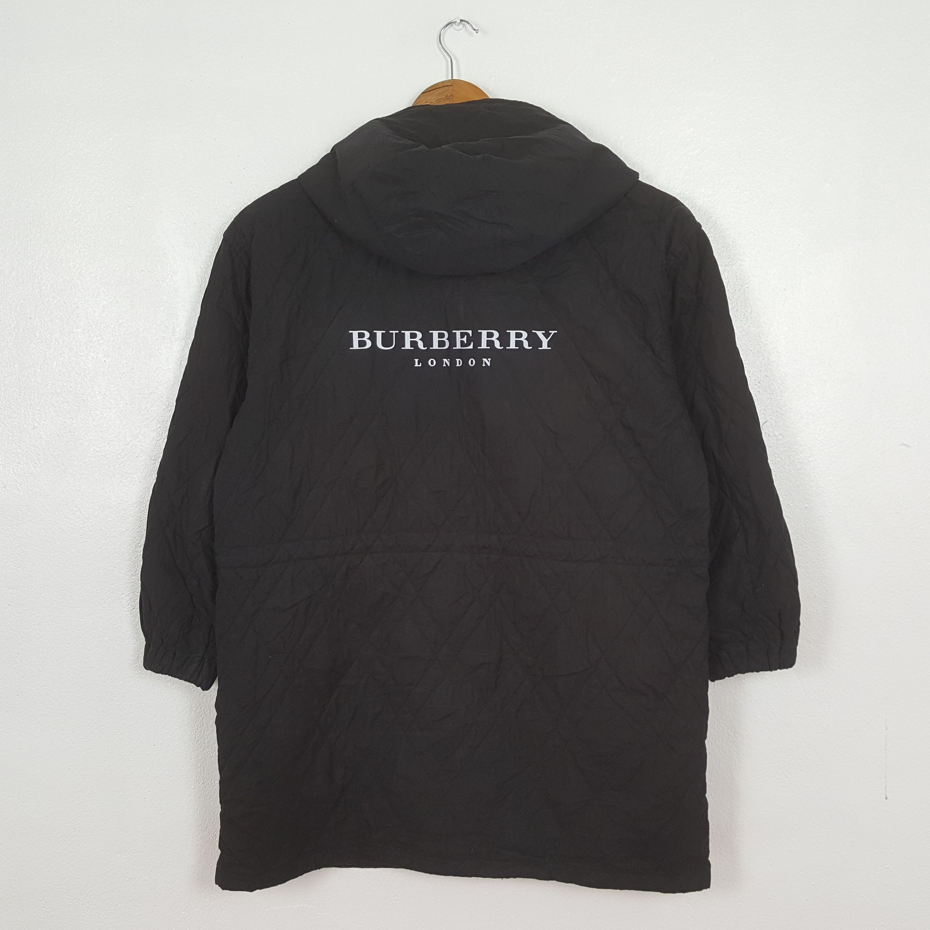 Burberry Vintage Burberry London Fashion Brand Jacket C323N13 Size US L / EU 52-54 / 3 - 1 Thumbnail