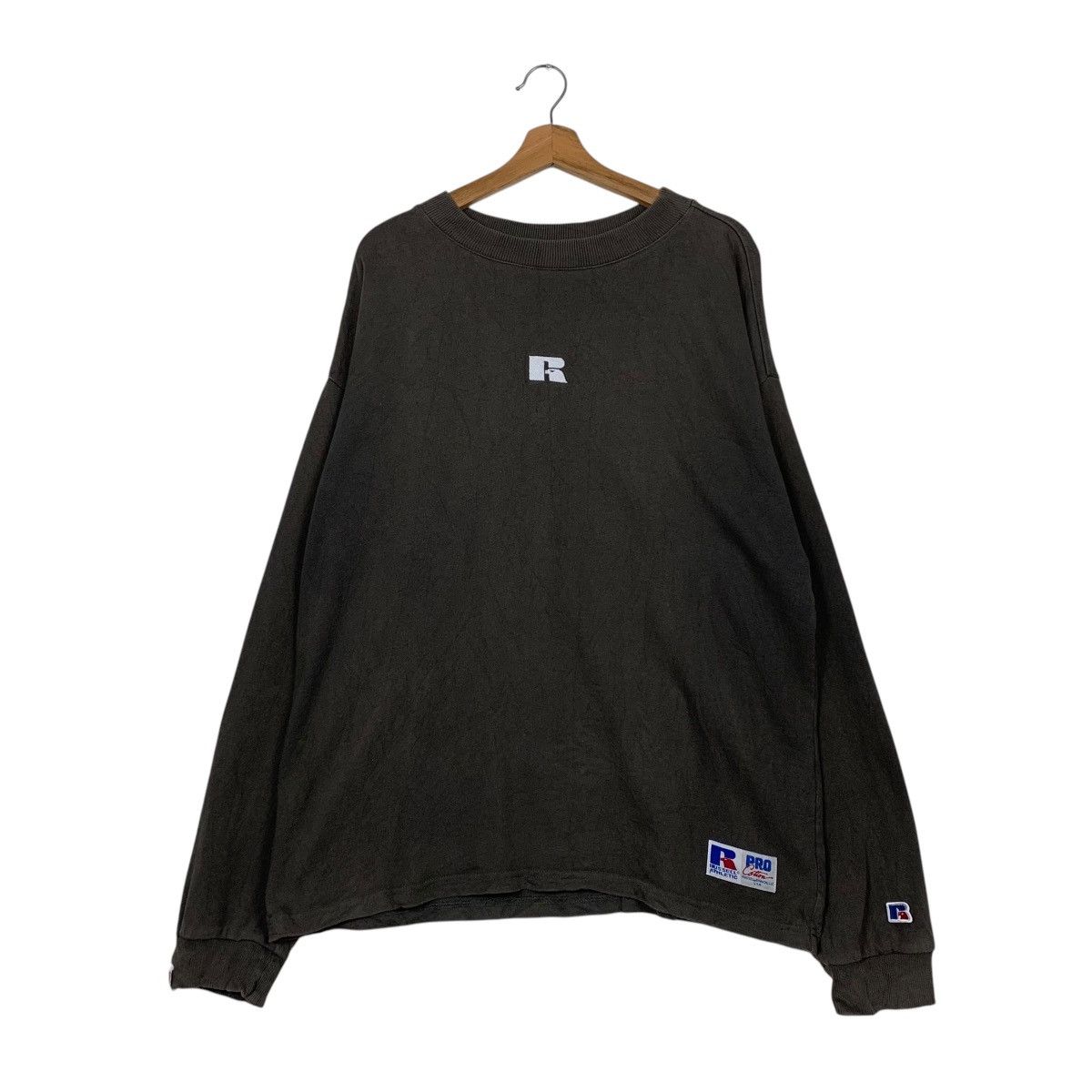 Russell Athletic Vintage Russell Athletic Centre Logo Crewneck Sweatshirt Size US XL / EU 56 / 4 - 1 Thumbnail