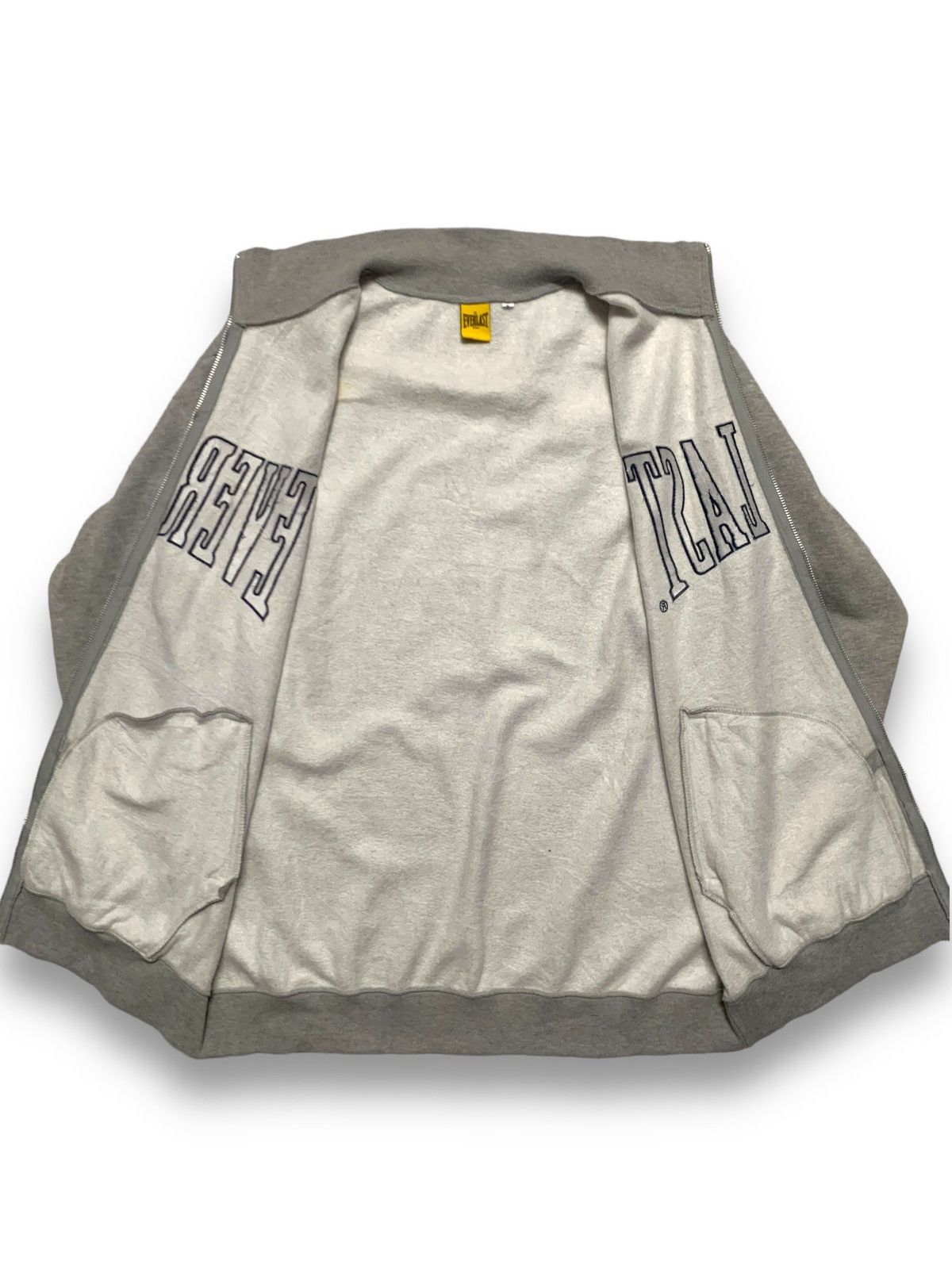 Everlast Vintage Everlast Spell Out Logo Embroidery Sweatshirt Size US L / EU 52-54 / 3 - 3 Thumbnail