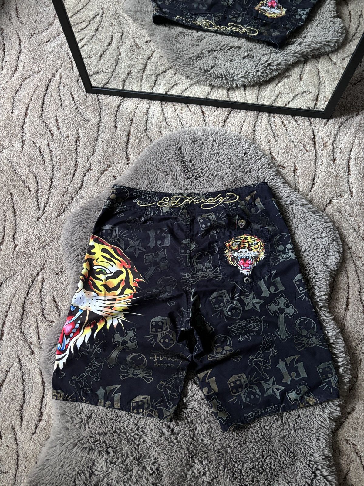 Christian Audigier × Ed Hardy Ed Hardy Christian Audigier short surf or die Size US 34 / EU 50 - 2 Thumbnail