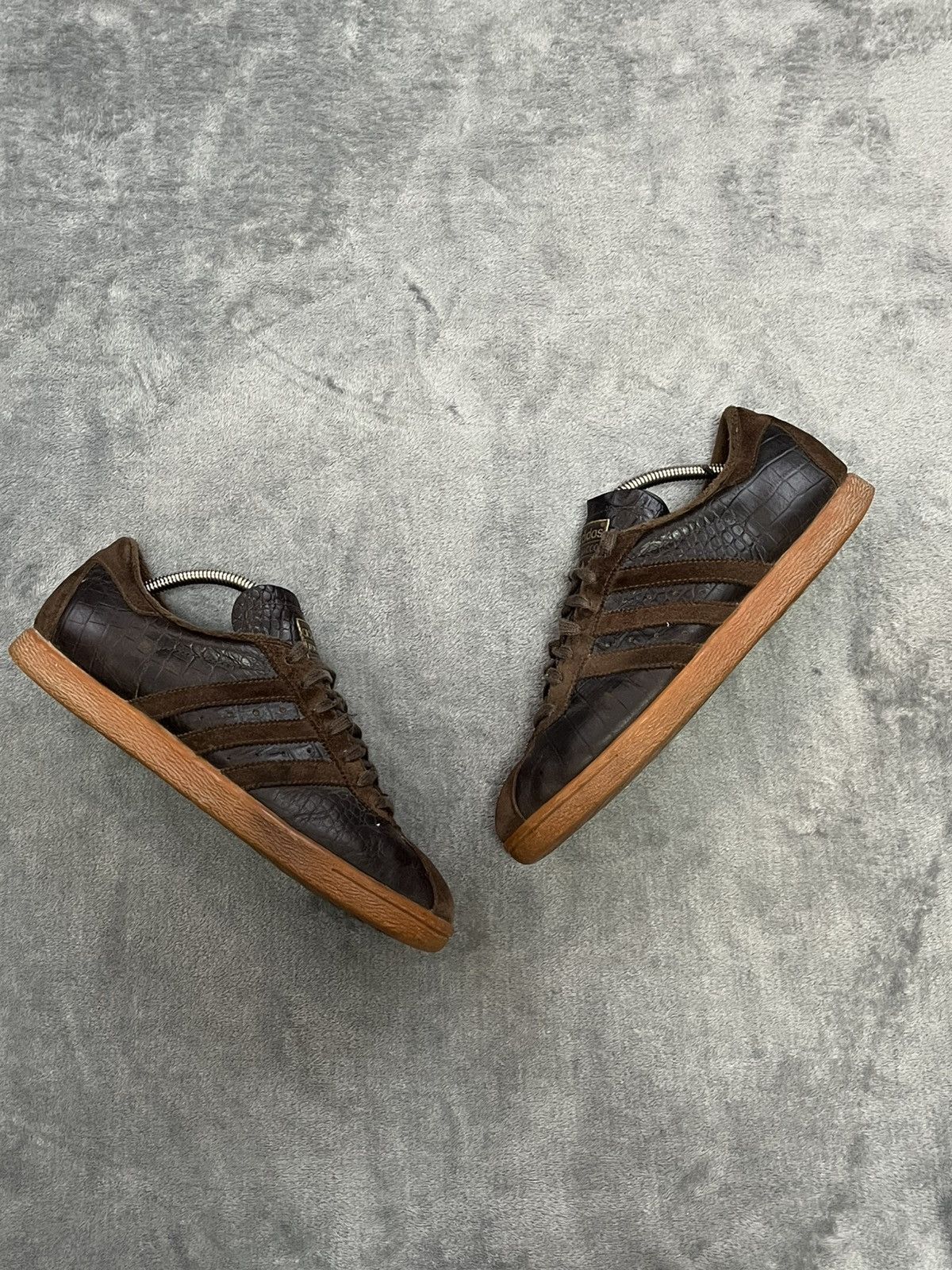 adidas tobacco brown Desert This sophisticated pair comes in a decadent brown GX6941 adidas Originals Tobacco Gruen