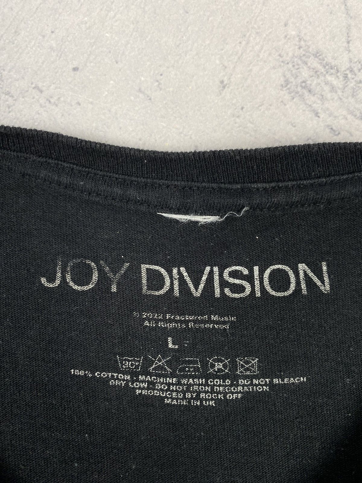Joy Division Joy Division Band Tee Tshirt Size US L / EU 52-54 / 3 - 8 Thumbnail