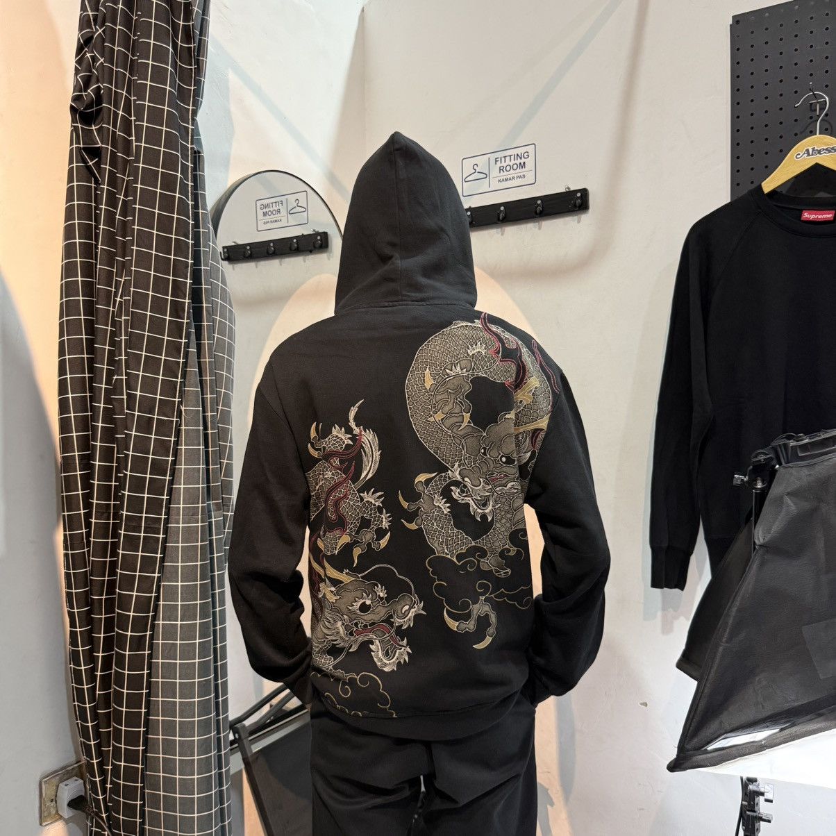 Japanese Brand Vintage japanese sukajan 3 dragon big print zip Size US XL / EU 56 / 4 - 2 Thumbnail
