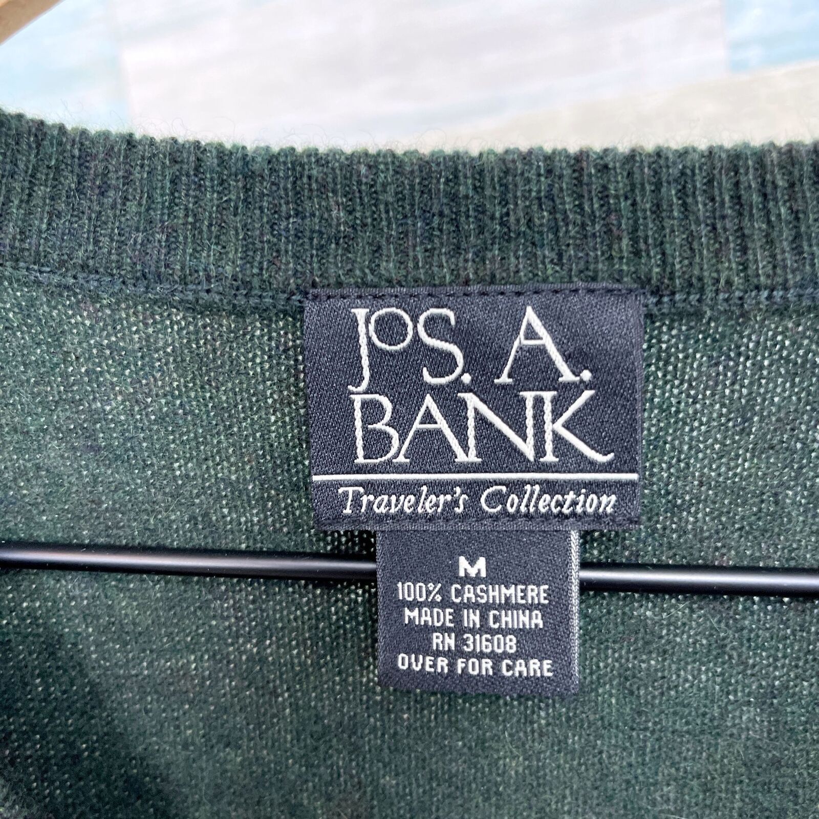 Jos. A. Bank Jos A Bank Travelers Cashmere Sweater Green V Neck Mens M Size US M / EU 48-50 / 2 - 5 Thumbnail