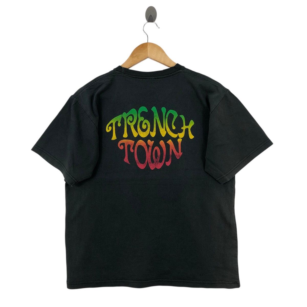 Vintage Vintage French Town Marijuana T Shirt Size M Raggae Style Size US M / EU 48-50 / 2 - 1 Thumbnail