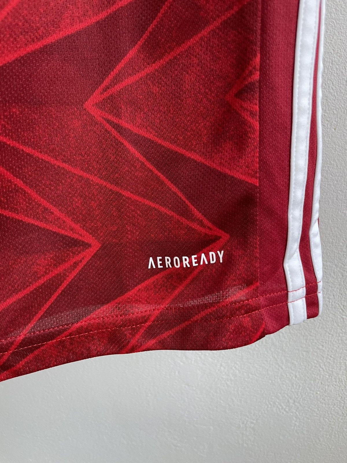Adidas ARSENAL LONDON 2020 2021 HOME FOOTBALL SHIRT SOCCER JERSEY Size US M / EU 48-50 / 2 - 5 Thumbnail