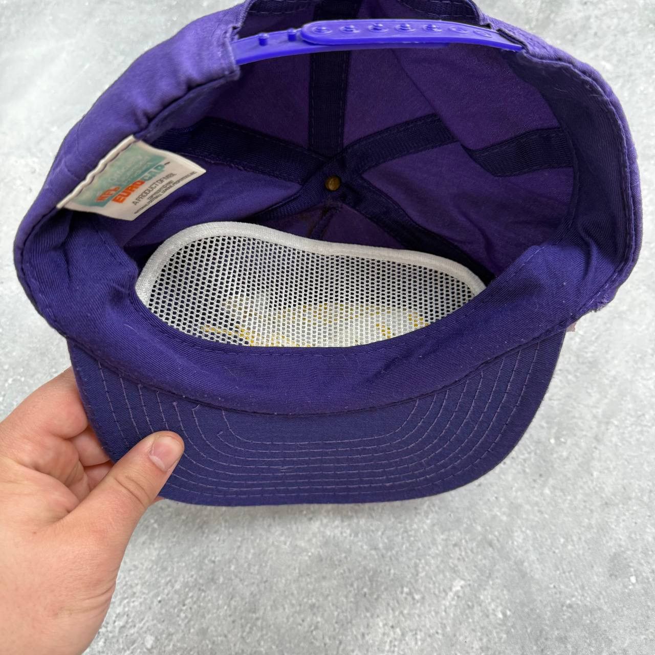 NHL Vintage 80s Minnesota Vikings NFL Script Logo Euro Cap Size ONE SIZE - 13 Thumbnail