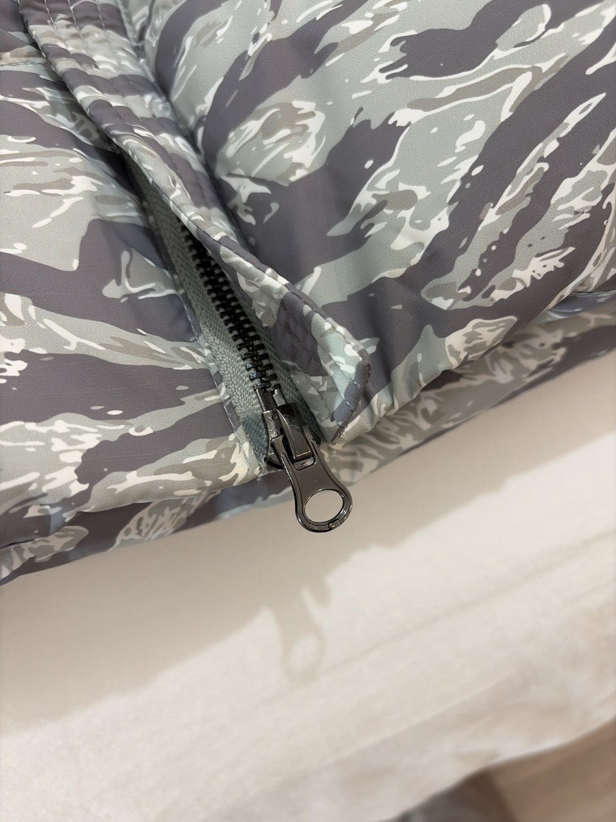 Siberia Hills Siberia Hills Camo Tiger Puffer Jacket FW19 Size US L / EU 52-54 / 3 - 8 Thumbnail